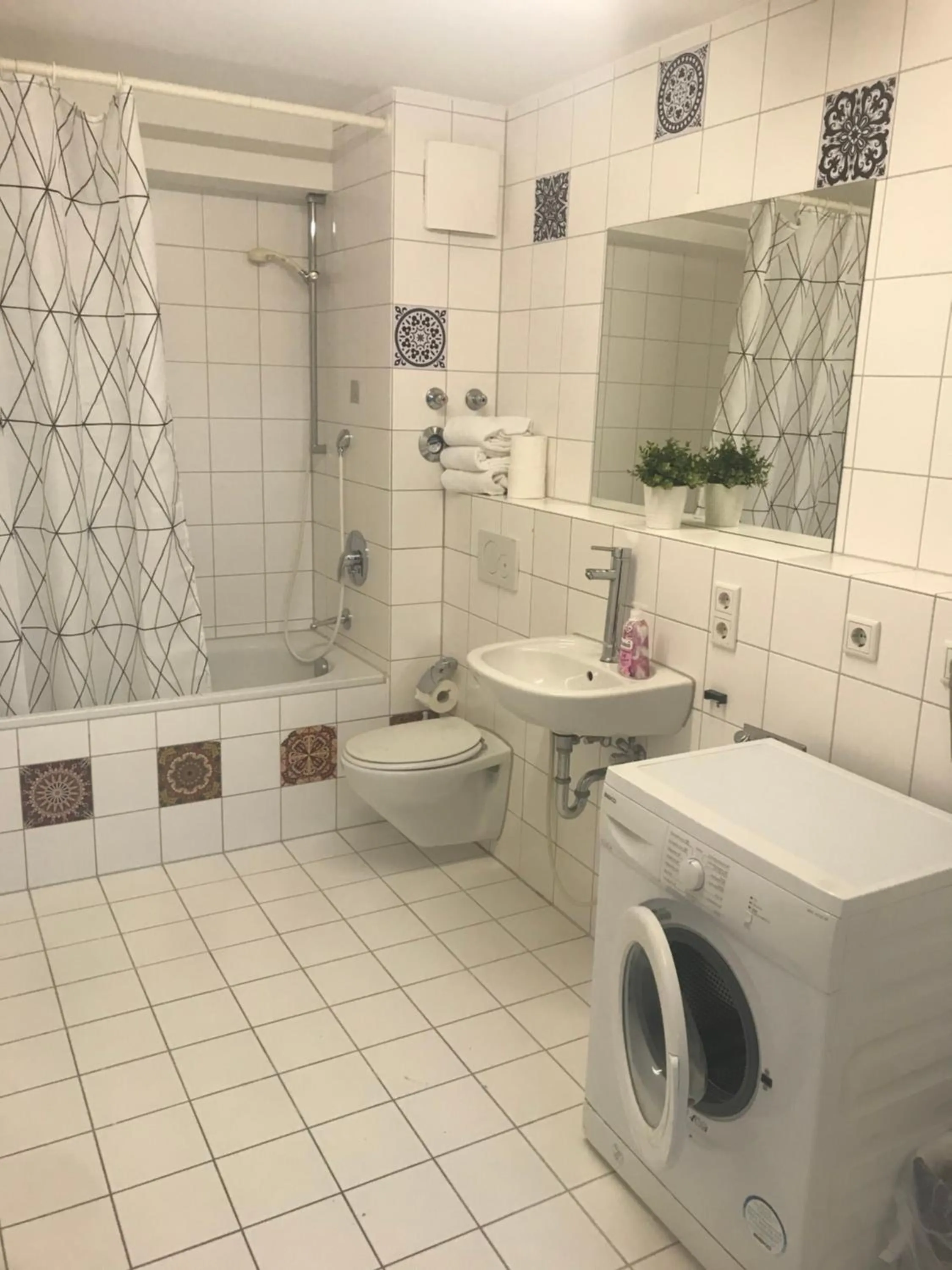 Bathroom in Baynunah Suites Aparthotel