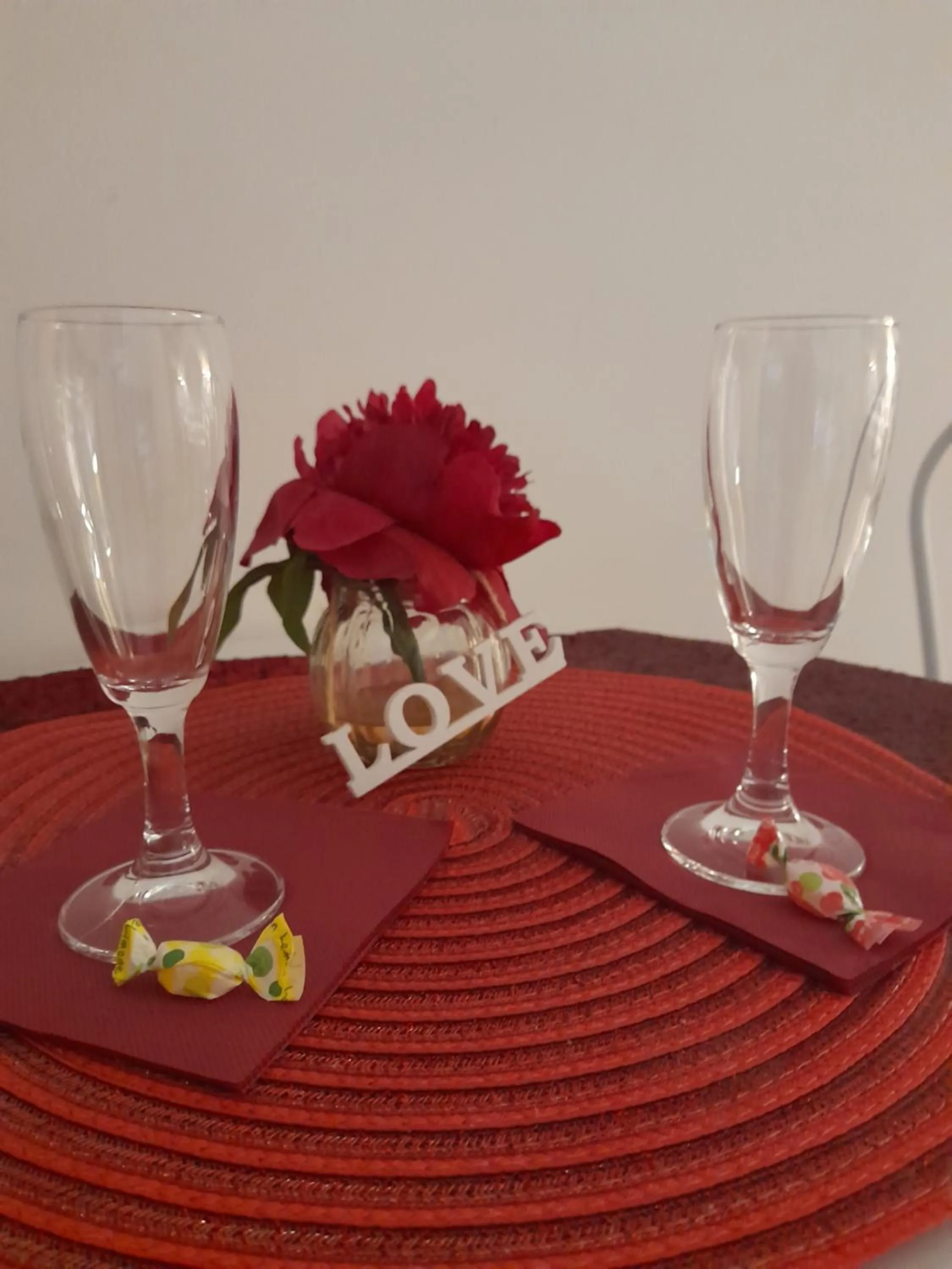 Decorative detail in Il Mare Di Roma Luxury