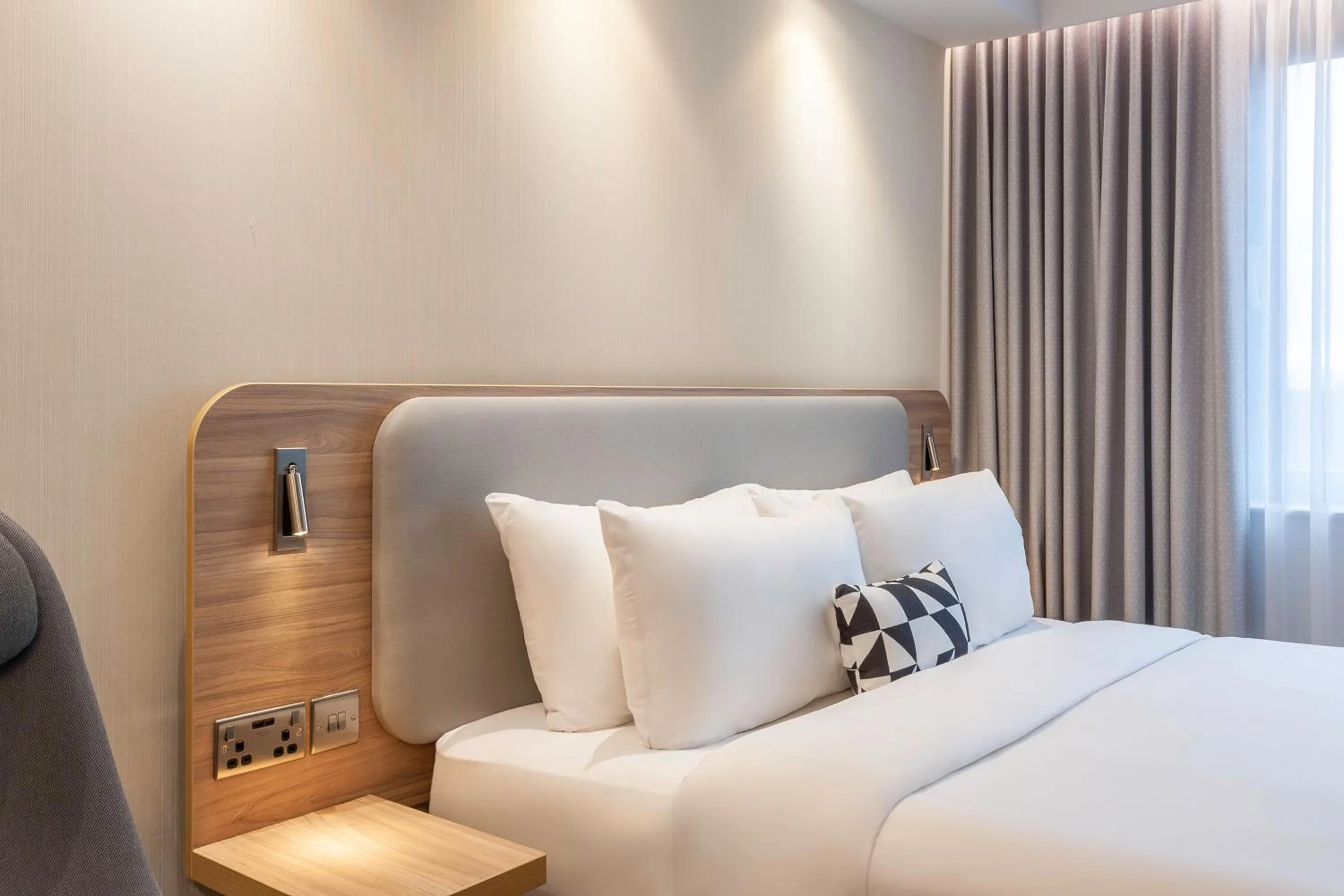 Bedroom in Holiday Inn Express Dublin-Airport by IHG