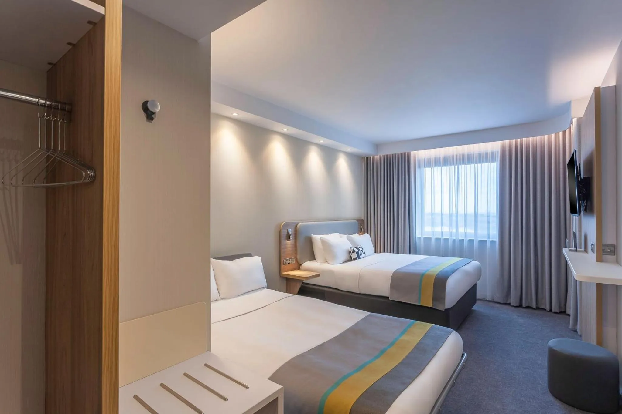 Photo of the whole room in Holiday Inn Express Dublin-Airport by IHG