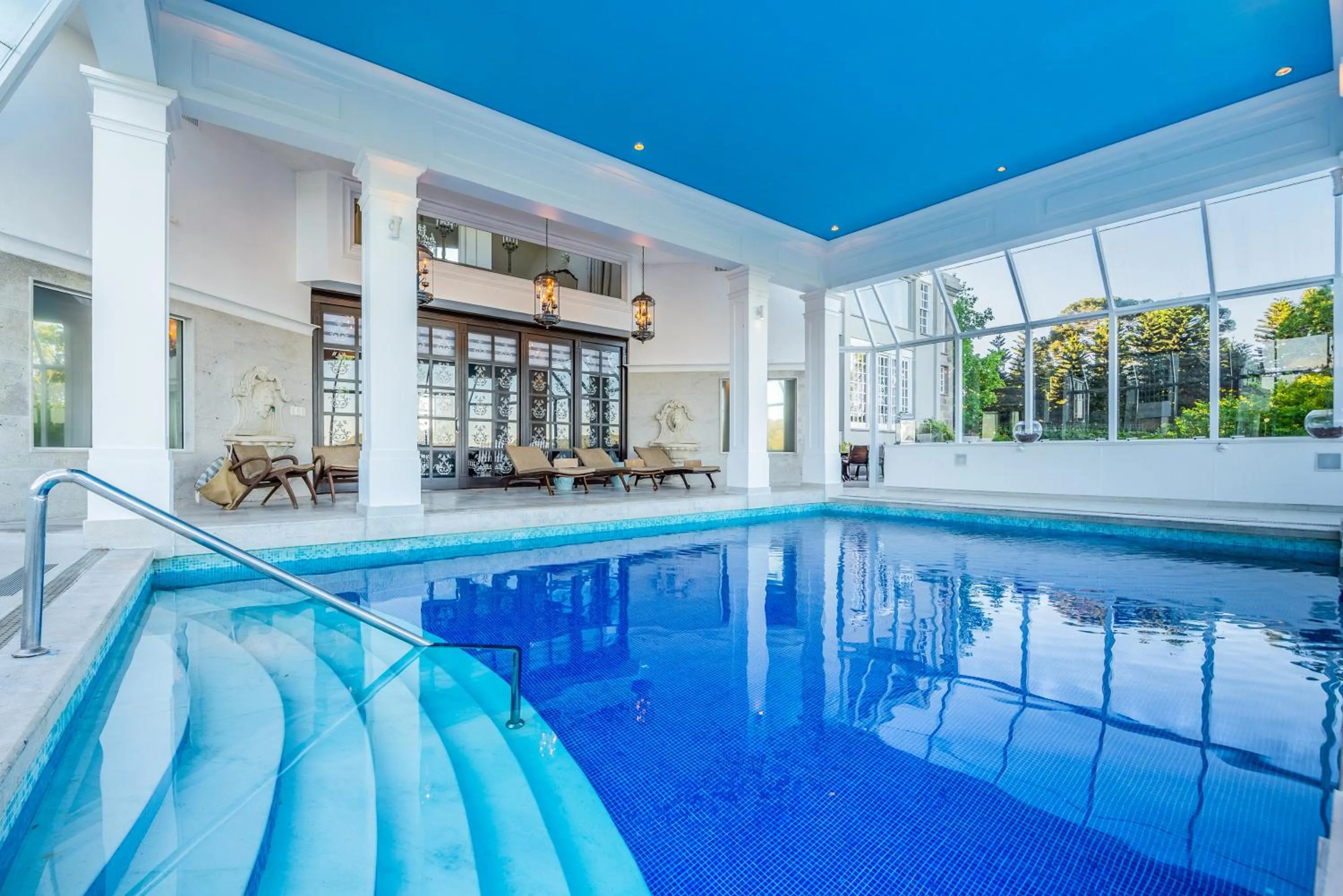 Pool view in Castelo Saint Andrews