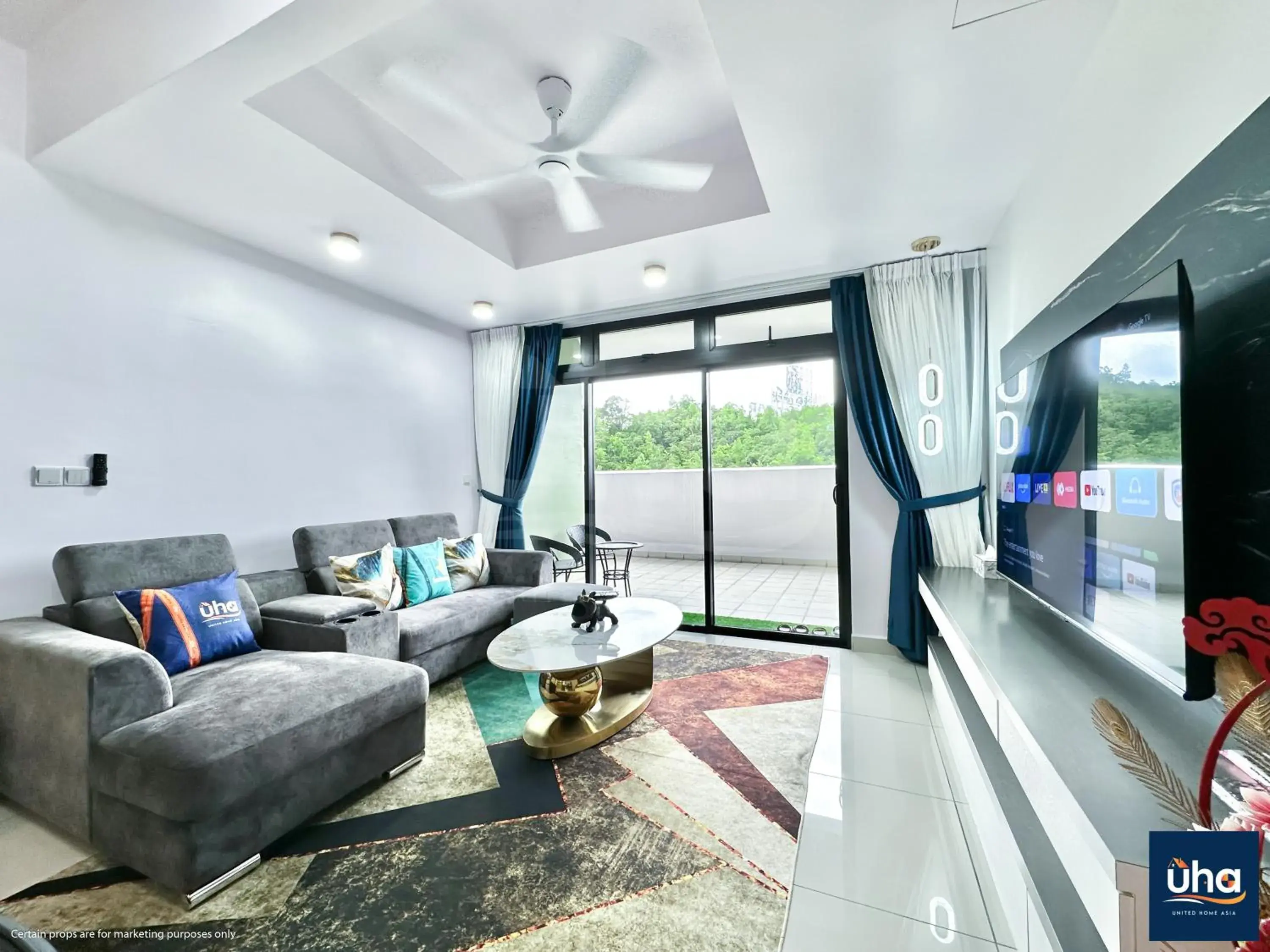 Three-Bedroom Apartment with Balcony in Pangsapuri Meridian by RR JBcity Three-Bedroom Apartment with Balcony in Pangsapuri Meridian by RR JBcity