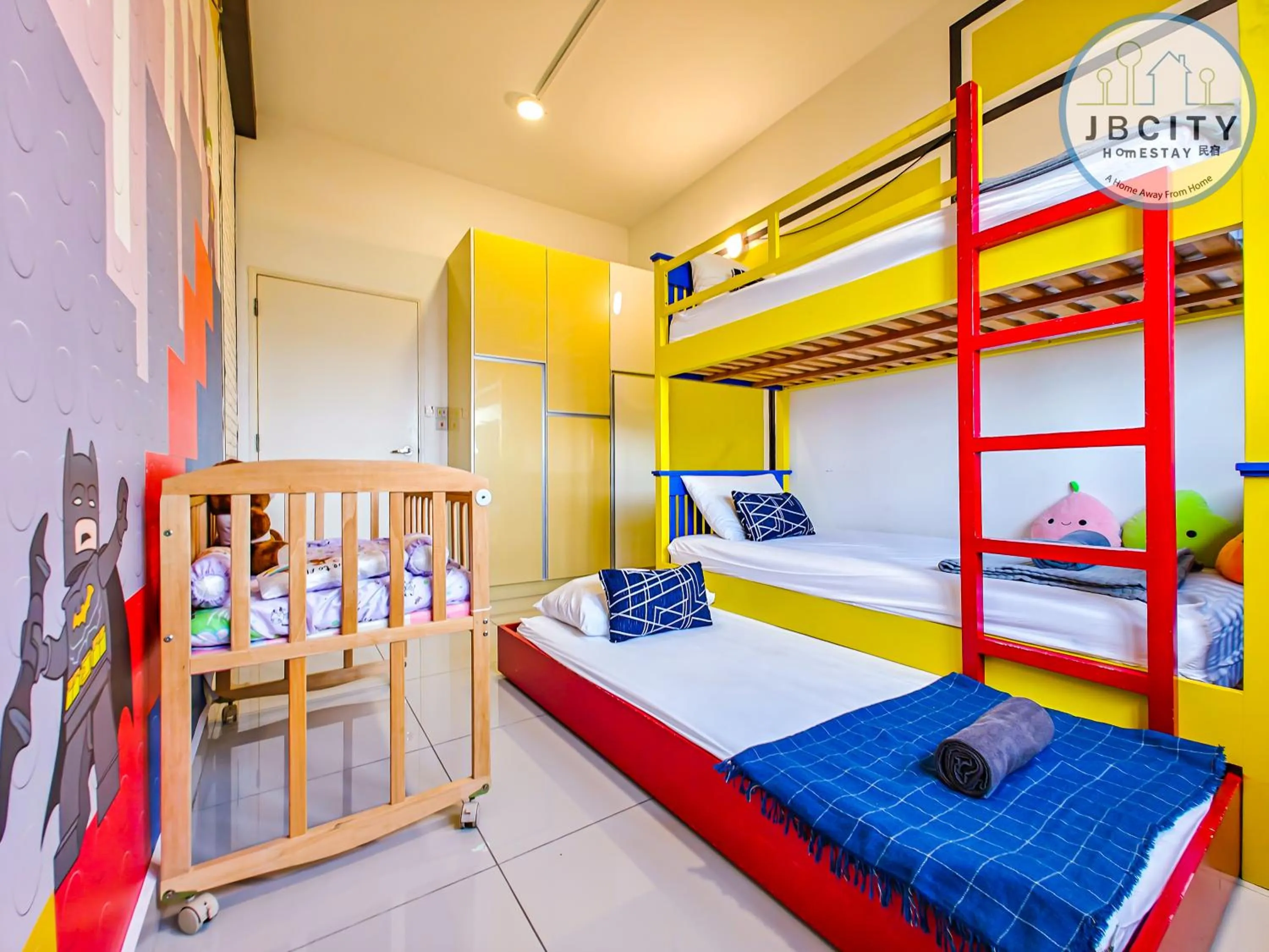 Bed in Pangsapuri Meridian by RR JBcity