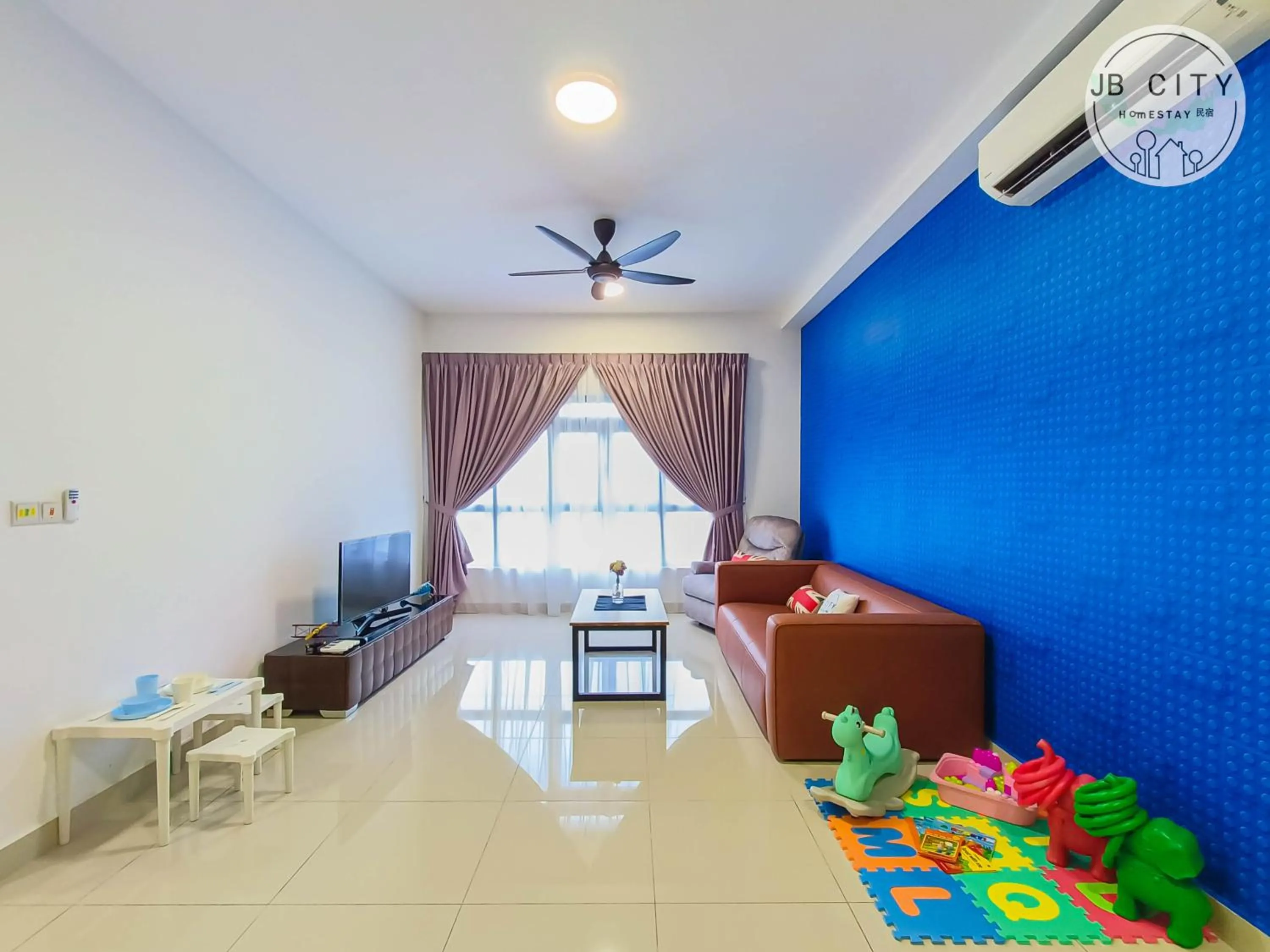 TV and multimedia in Pangsapuri Meridian by RR JBcity