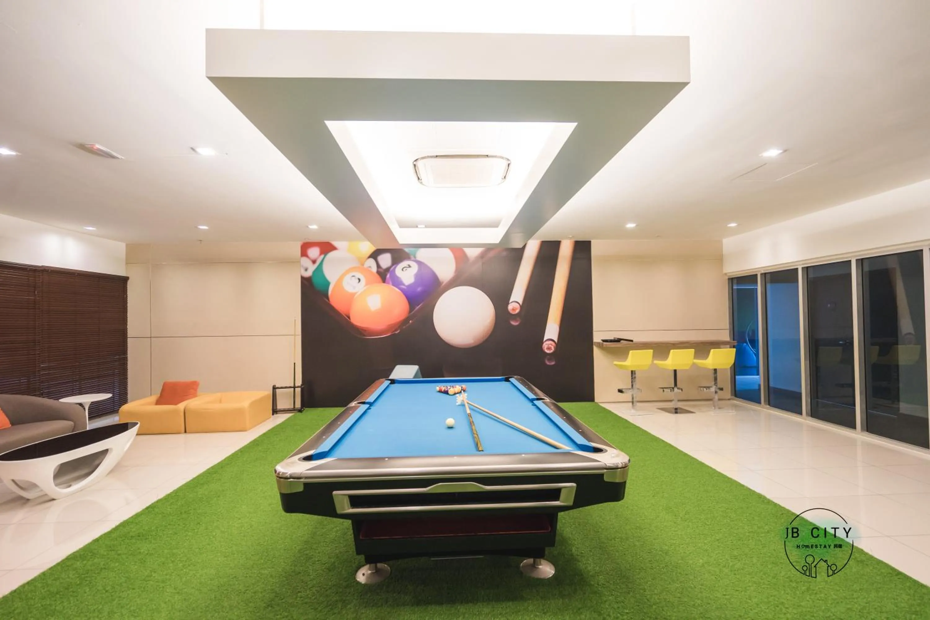 Billiard in Pangsapuri Meridian by RR JBcity