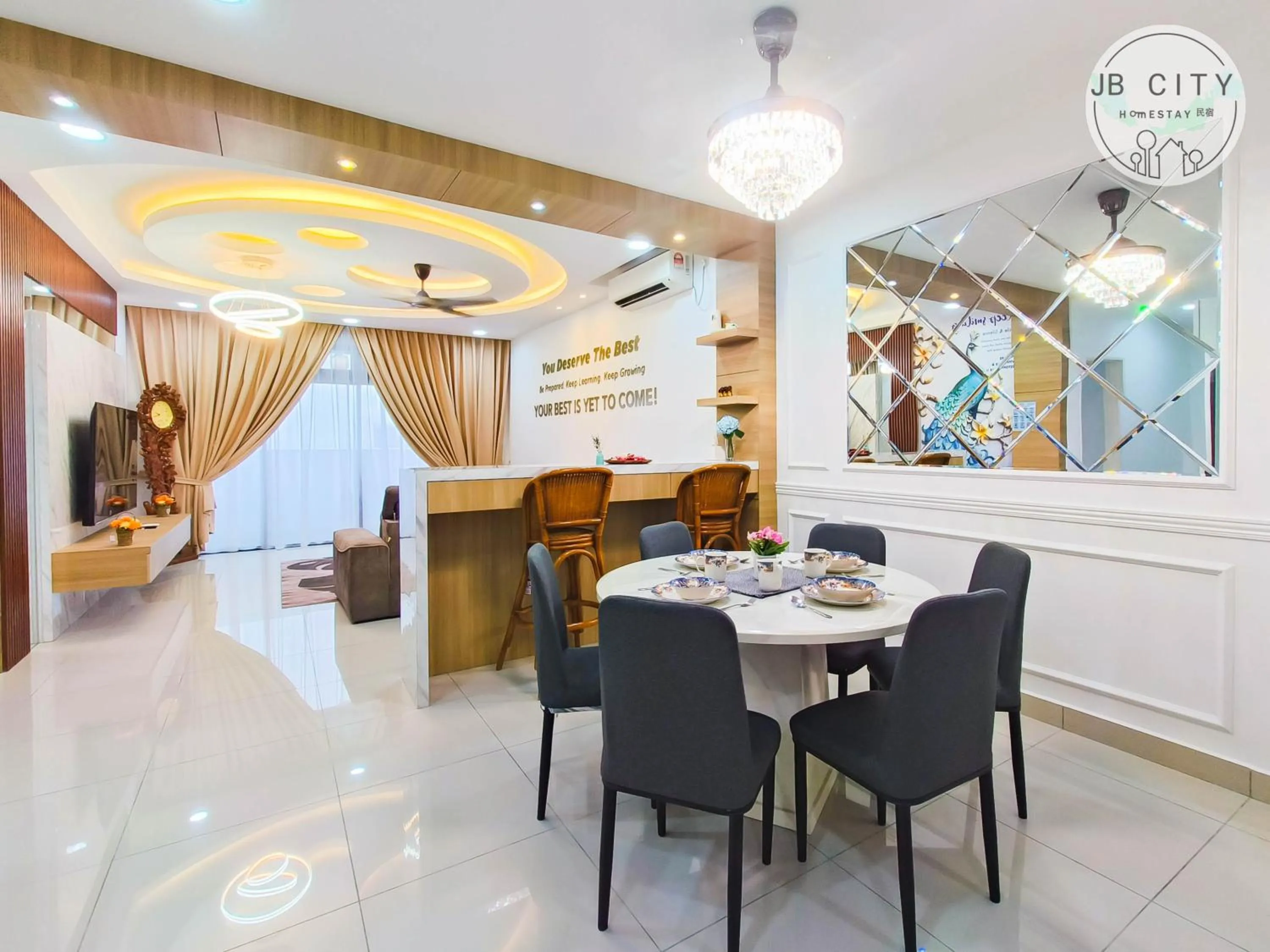 Dining area in Pangsapuri Meridian by RR JBcity