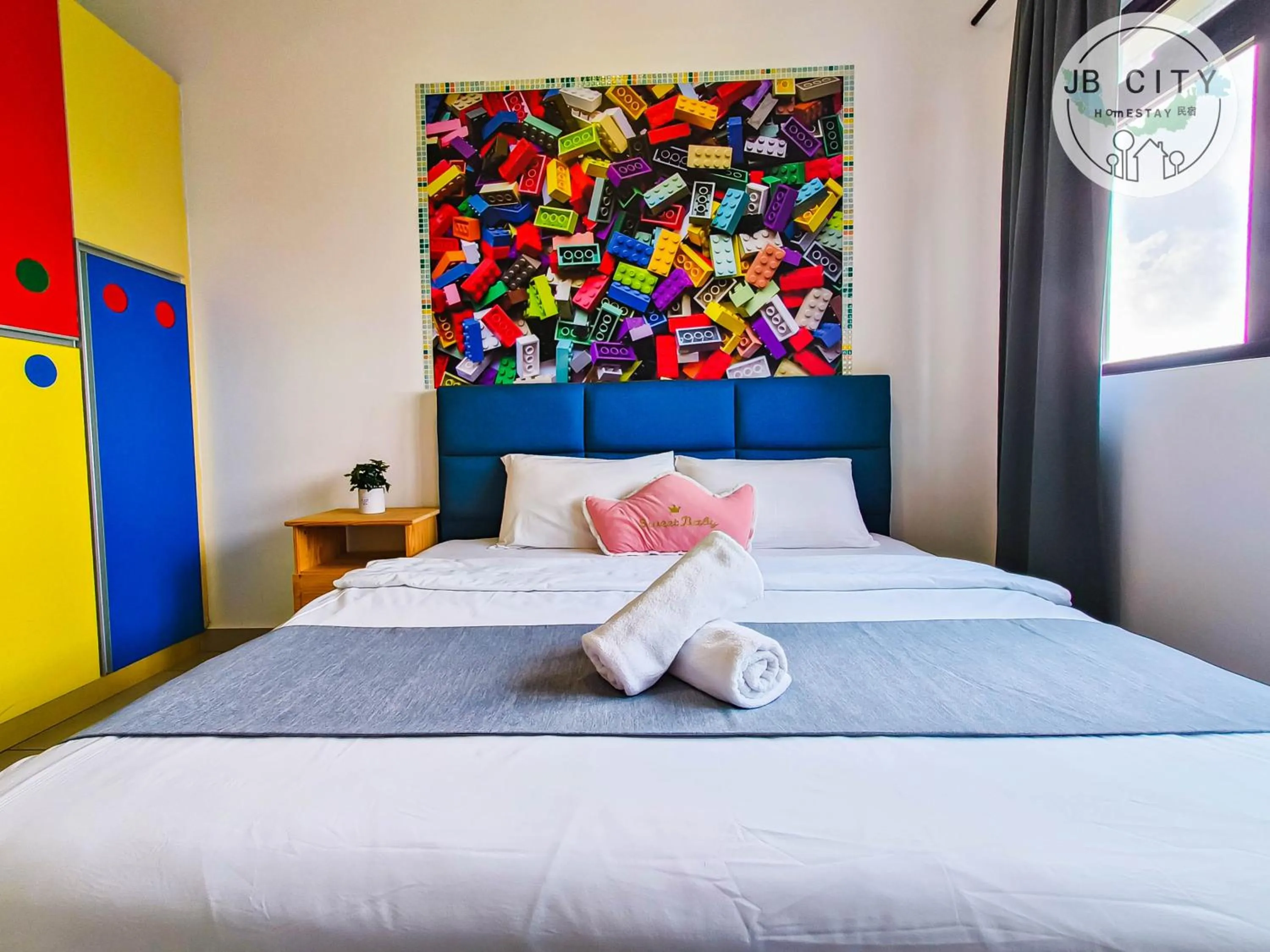 Bed in Pangsapuri Meridian by RR JBcity