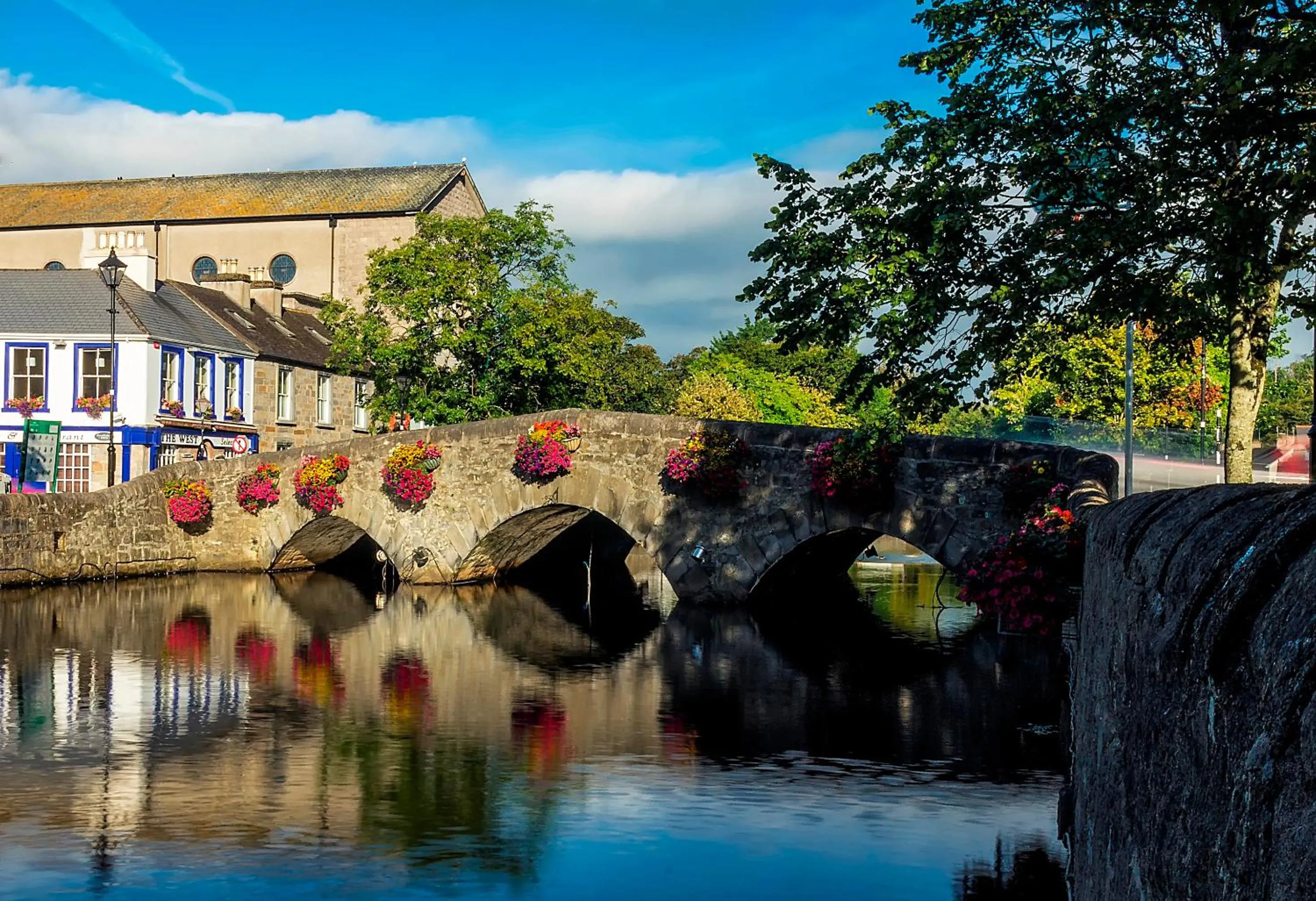 Property building in The Wyatt Hotel
