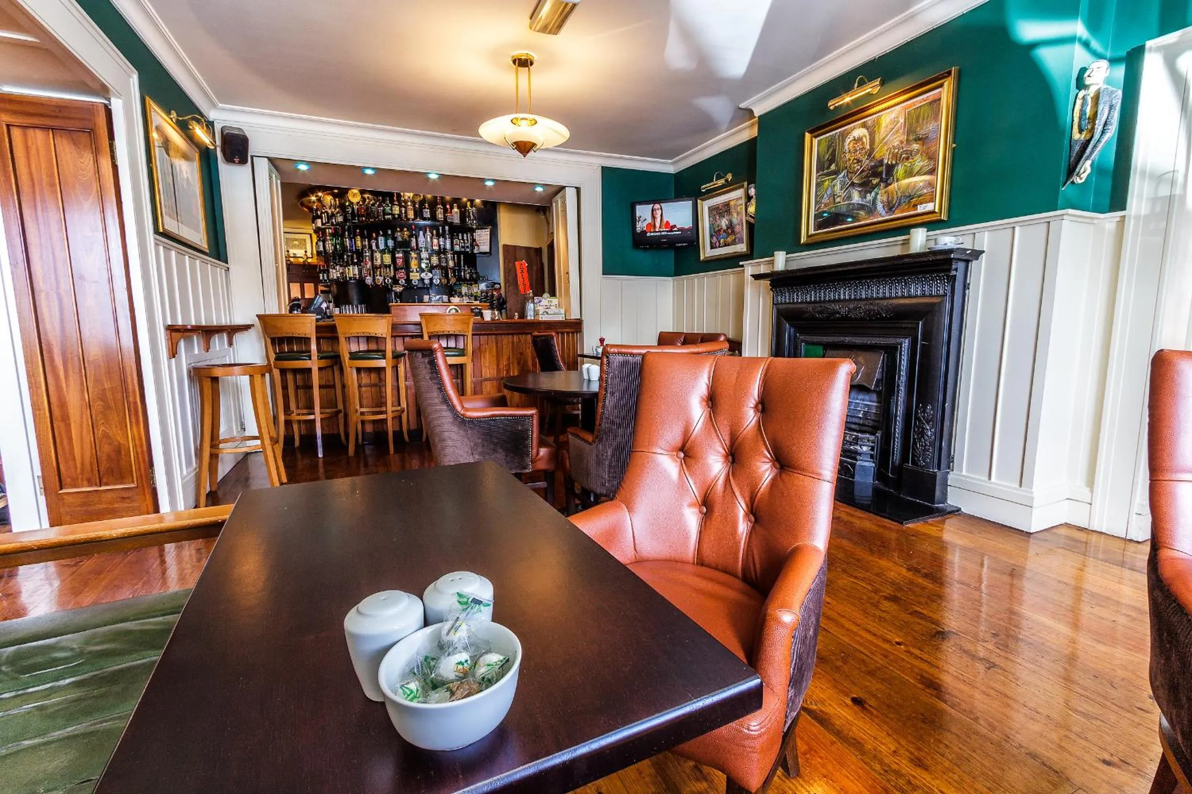 Lounge or bar in The Wyatt Hotel