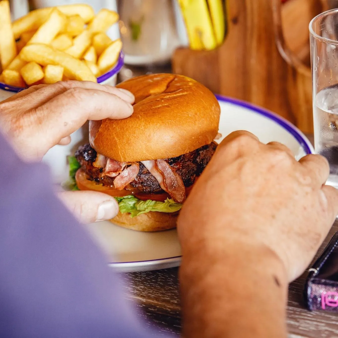 Food and drinks in The Wyatt Hotel