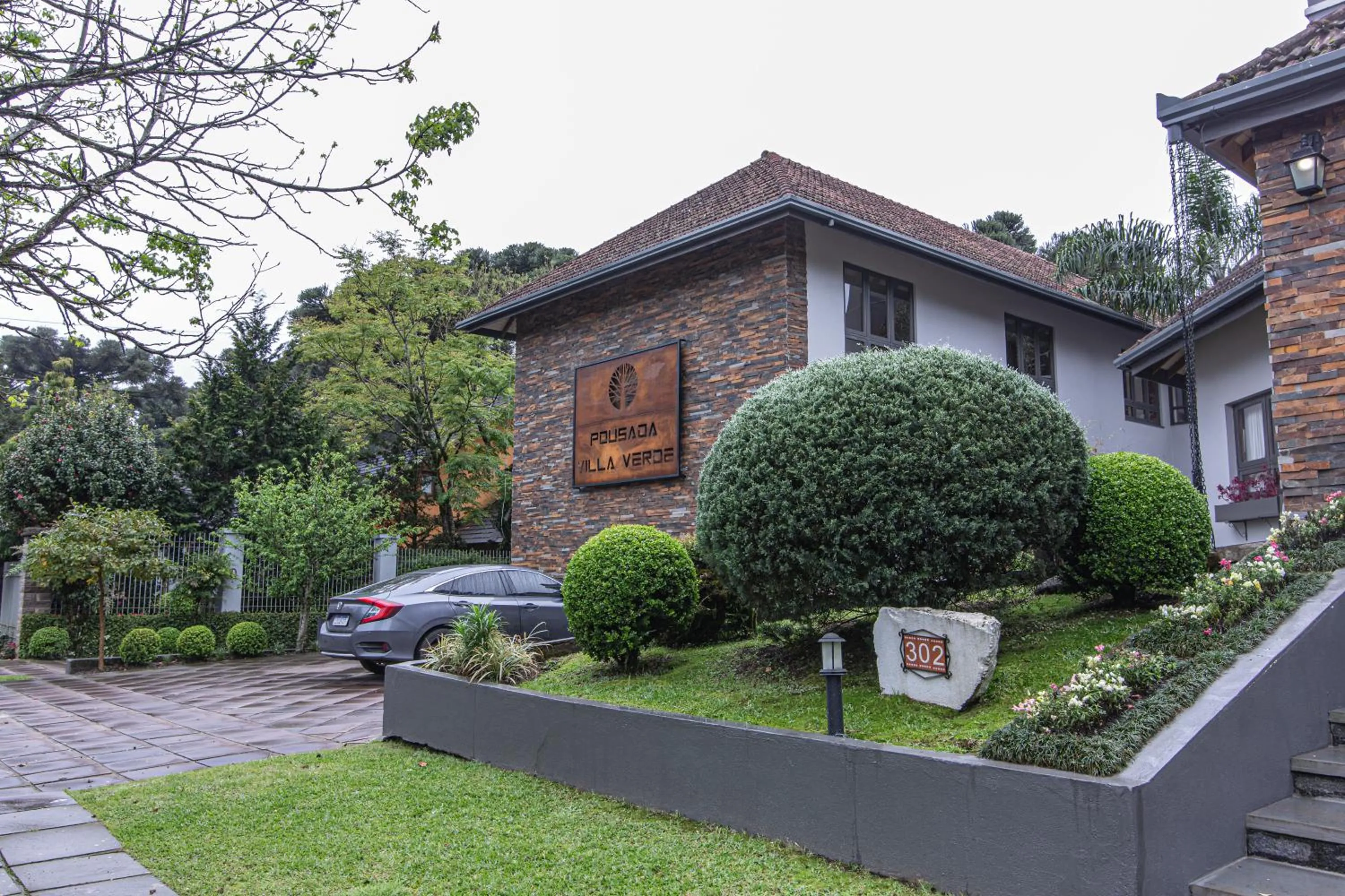 Property building in Pousada Villa Verde