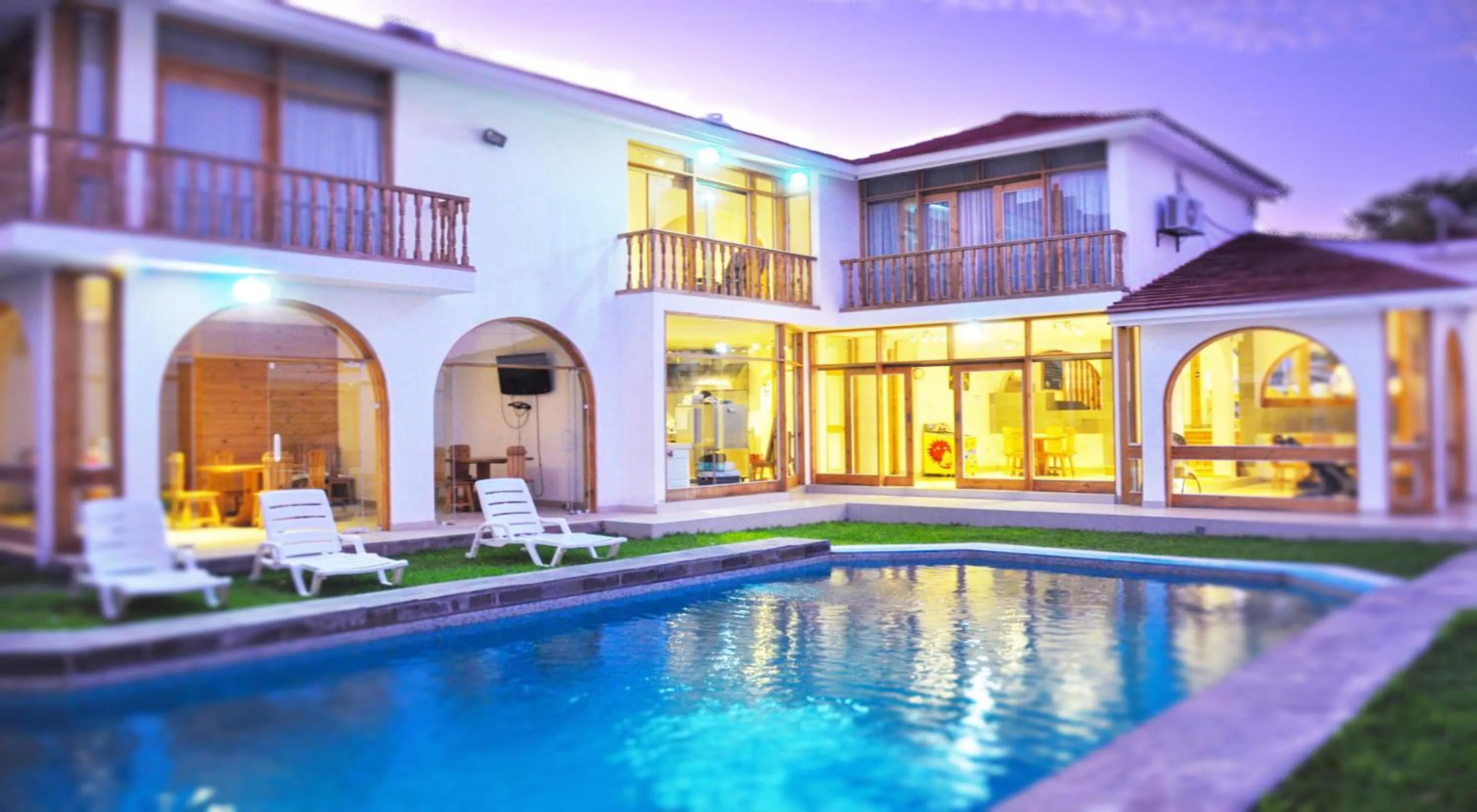 Swimming pool in Hotel Boutique La Angostura