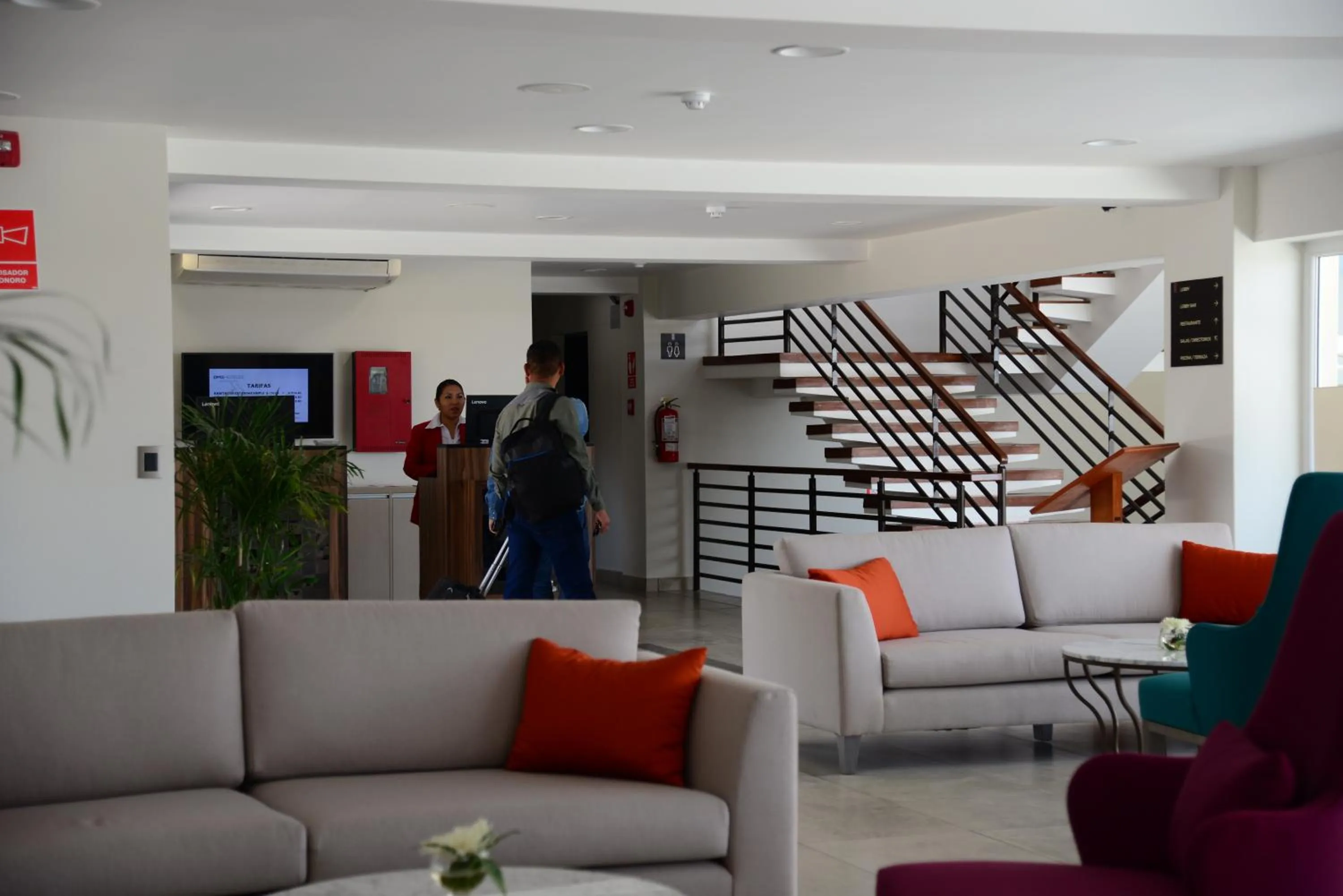 Lobby or reception in DM Hoteles Moquegua