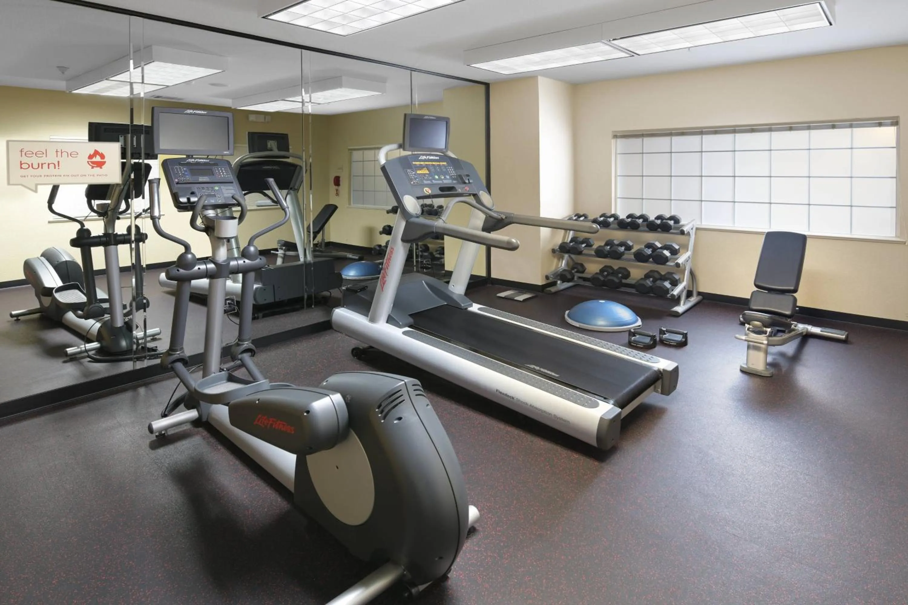 Fitness centre/facilities in TownePlace Suites by Marriott Lake Jackson Clute