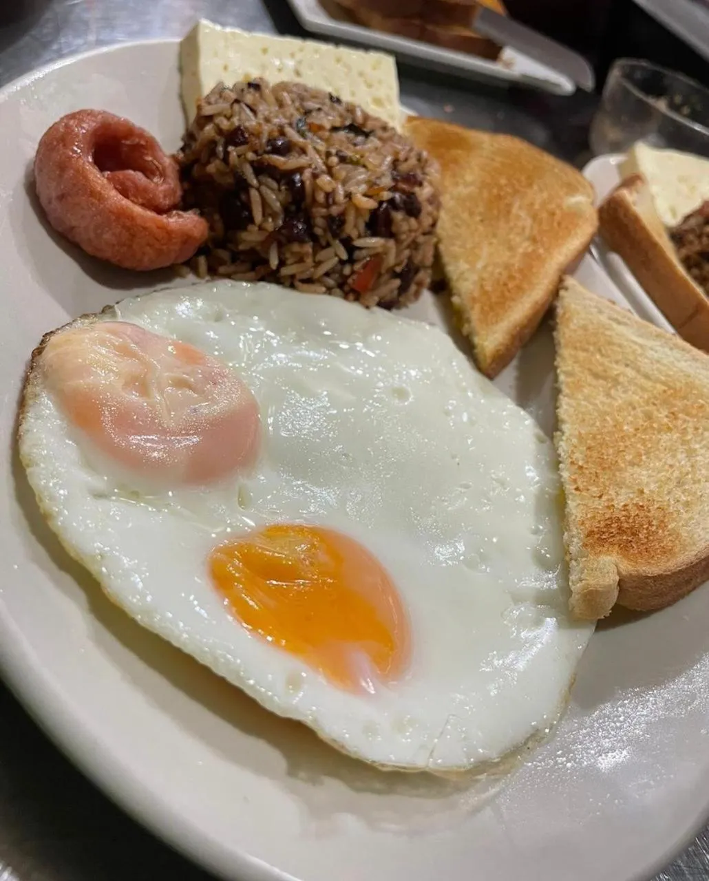 Breakfast in Hotel Javy