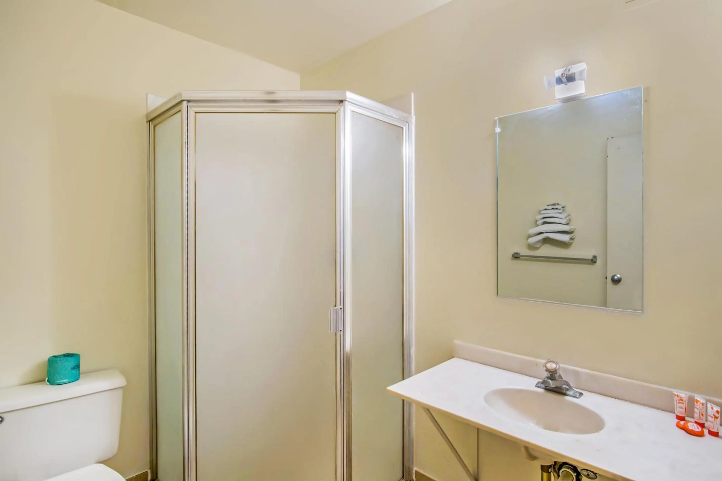 Bathroom in Budgetlodge