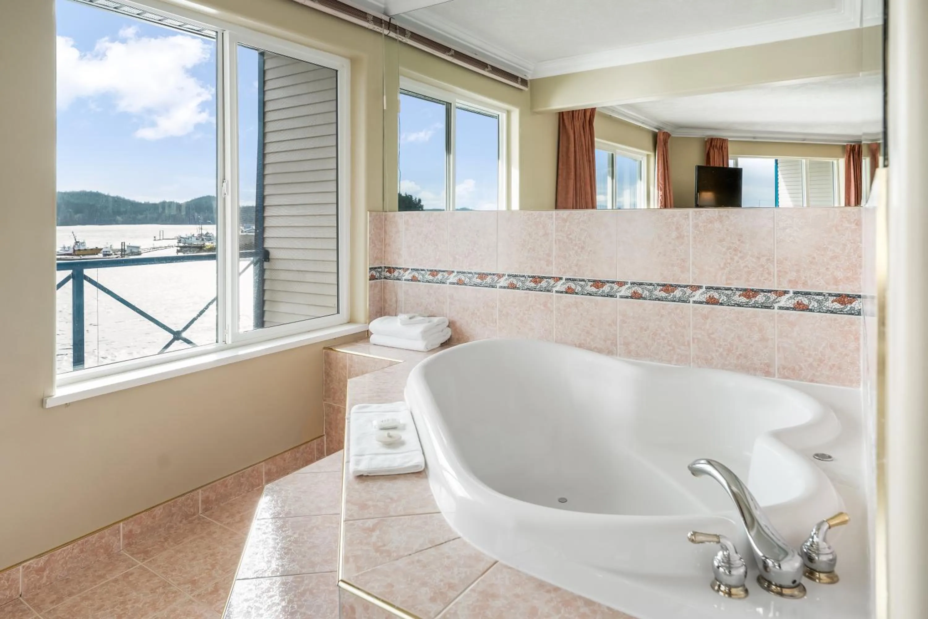 Bath in Glen Lyon Inn