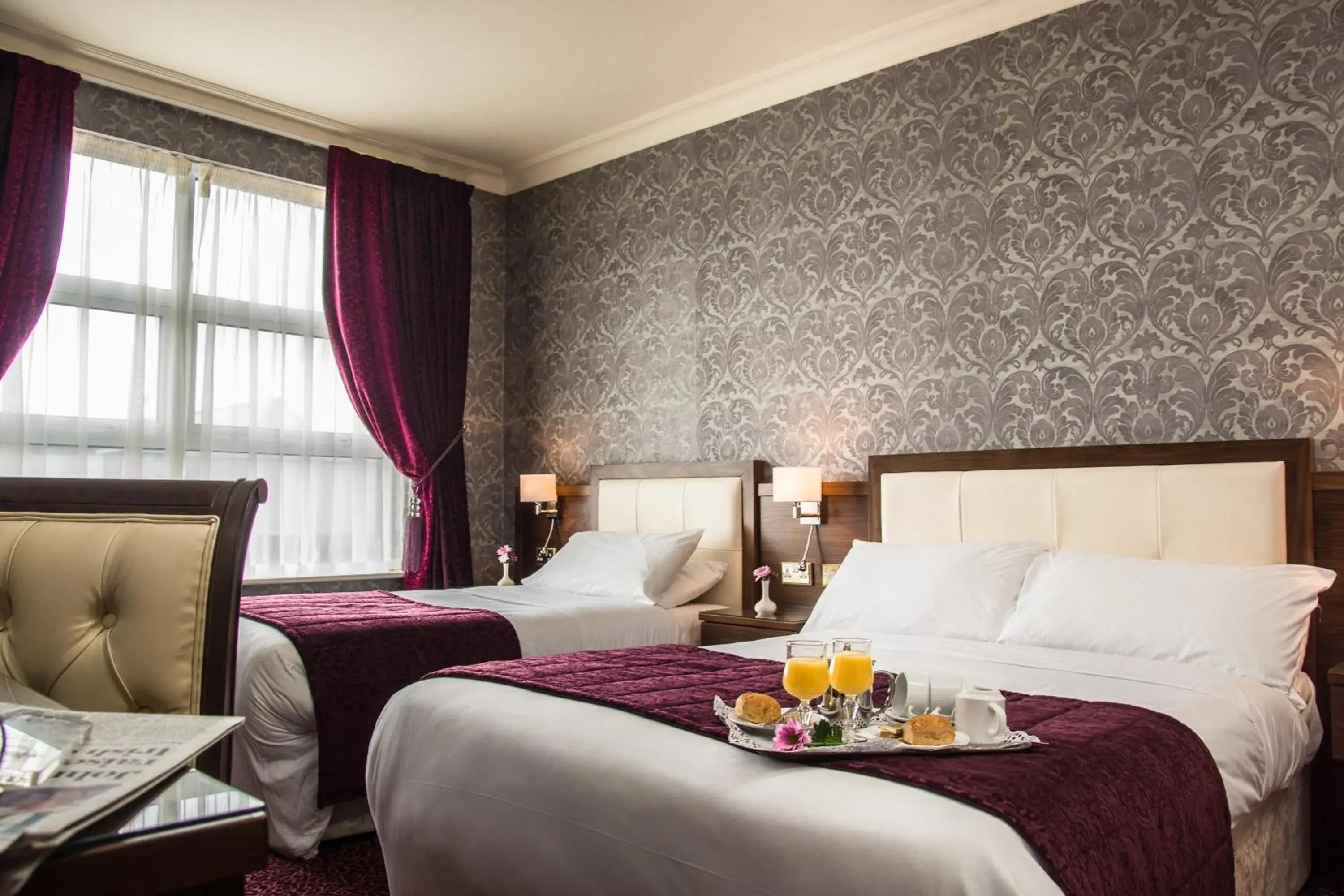 Family Room (2 Adults & 2 Children under 12) in The Great Northern Hotel Family Room (2 Adults & 2 Children under 12) in The Great Northern Hotel