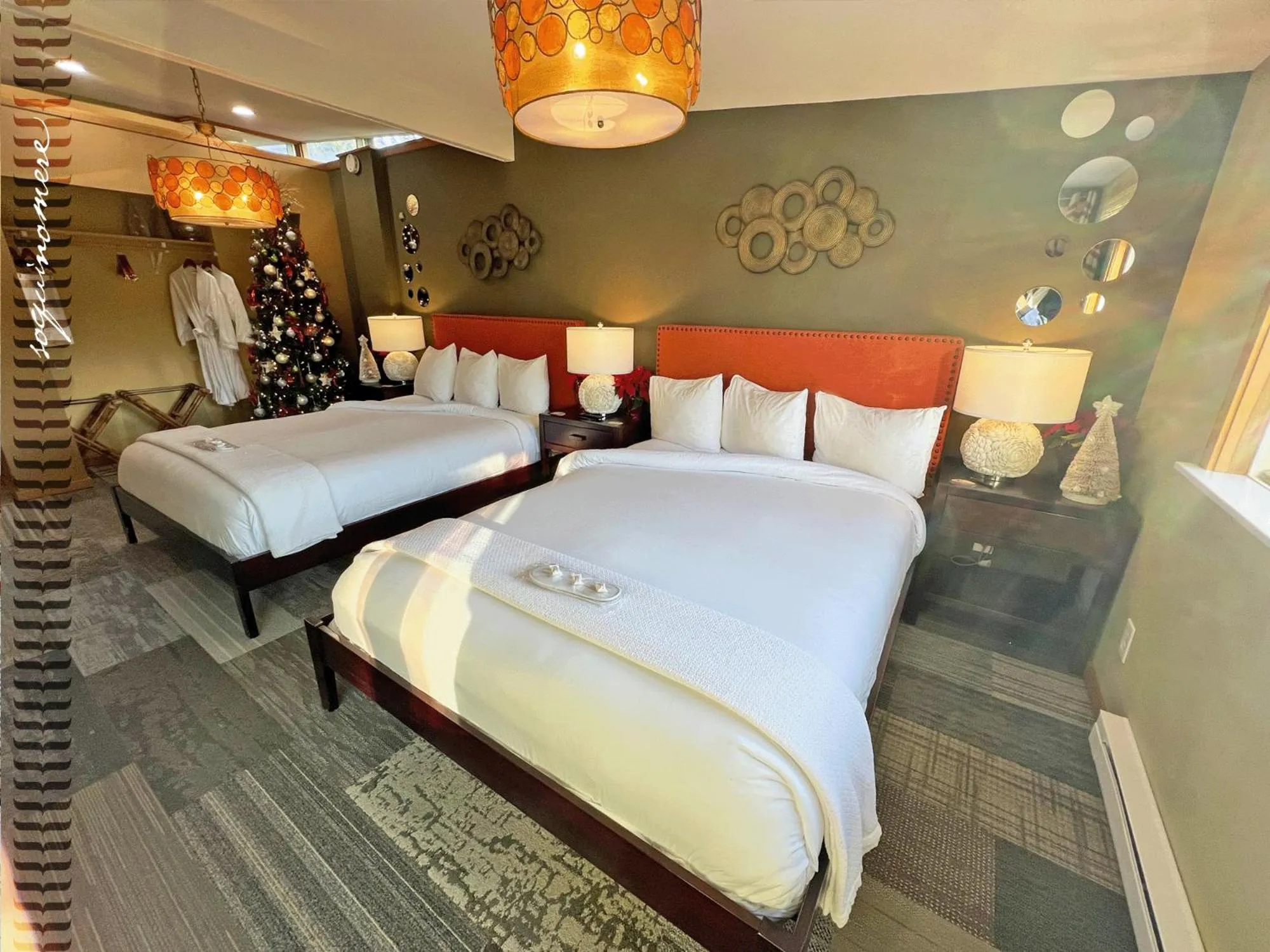 Bed in Tide Pool Cabin, a Soquinomere Private Hotel on the Dunes, Downtown Ocean Shores