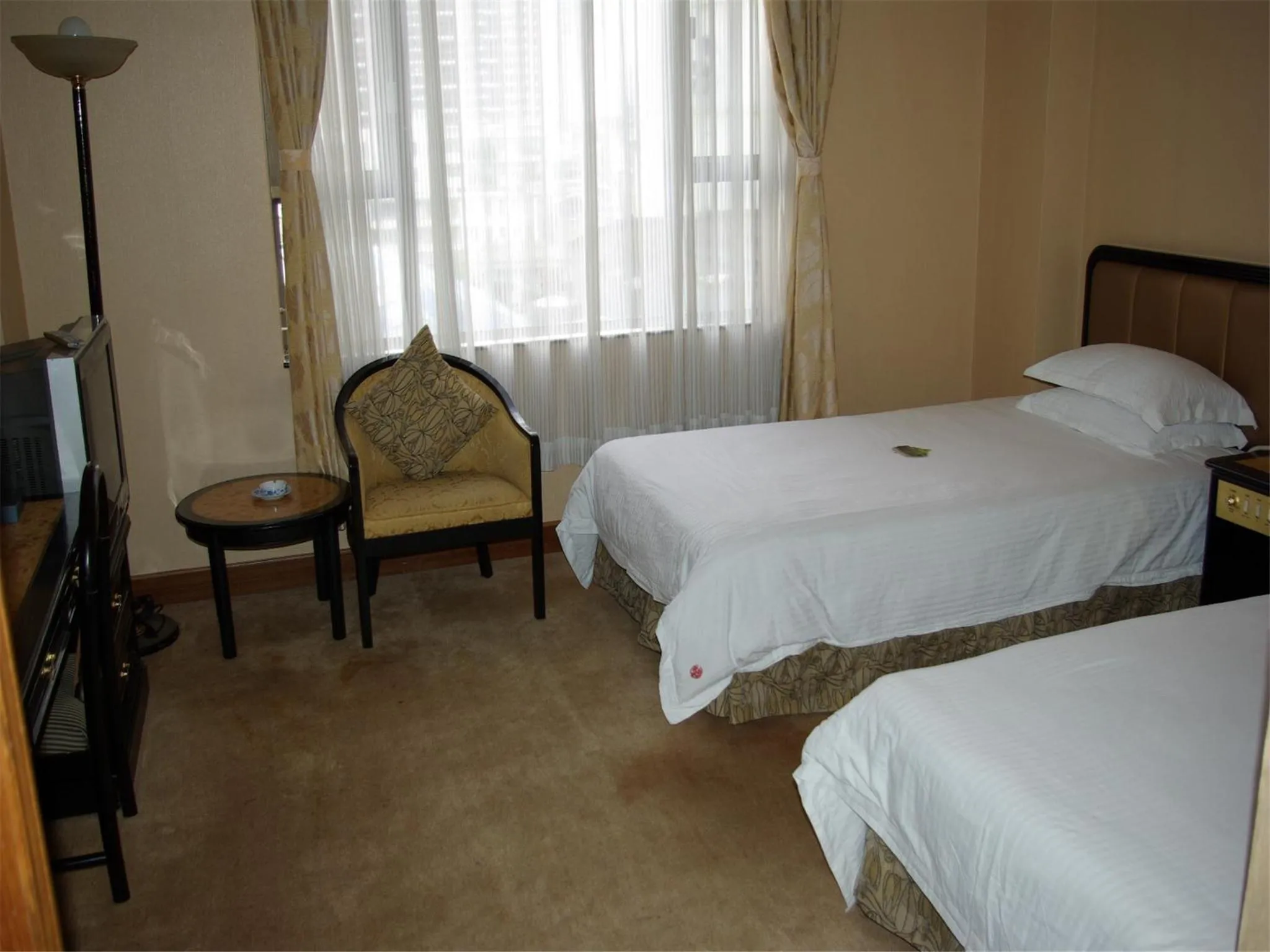 Bedroom, Bed in Guangzhou Aiqun Hotel - Canton Fair Free Shuttle Bus during Canton Fair period