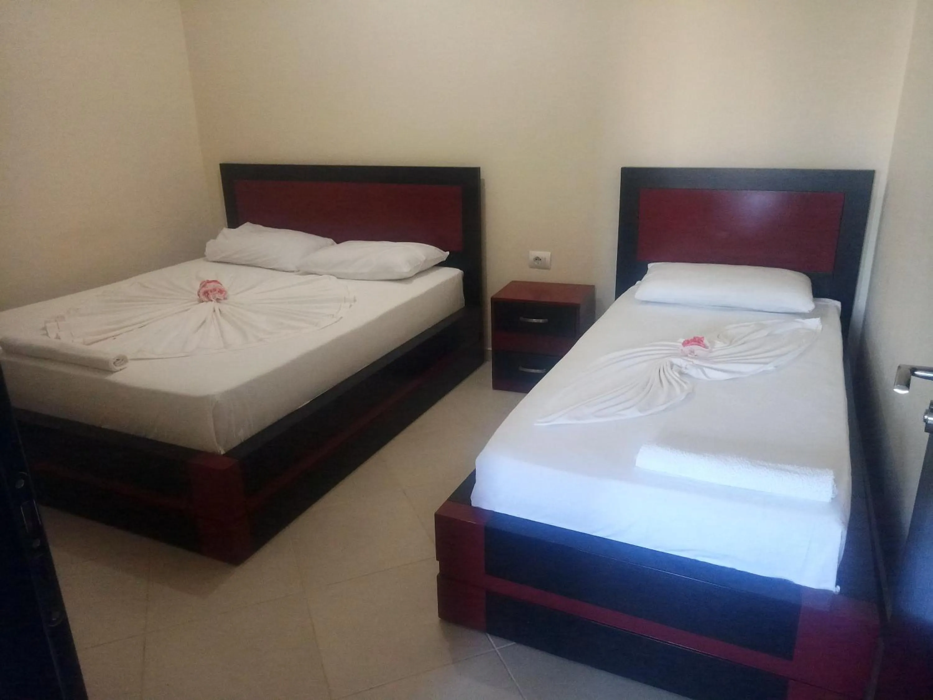 Bed in Vila Zeqo Muka 1