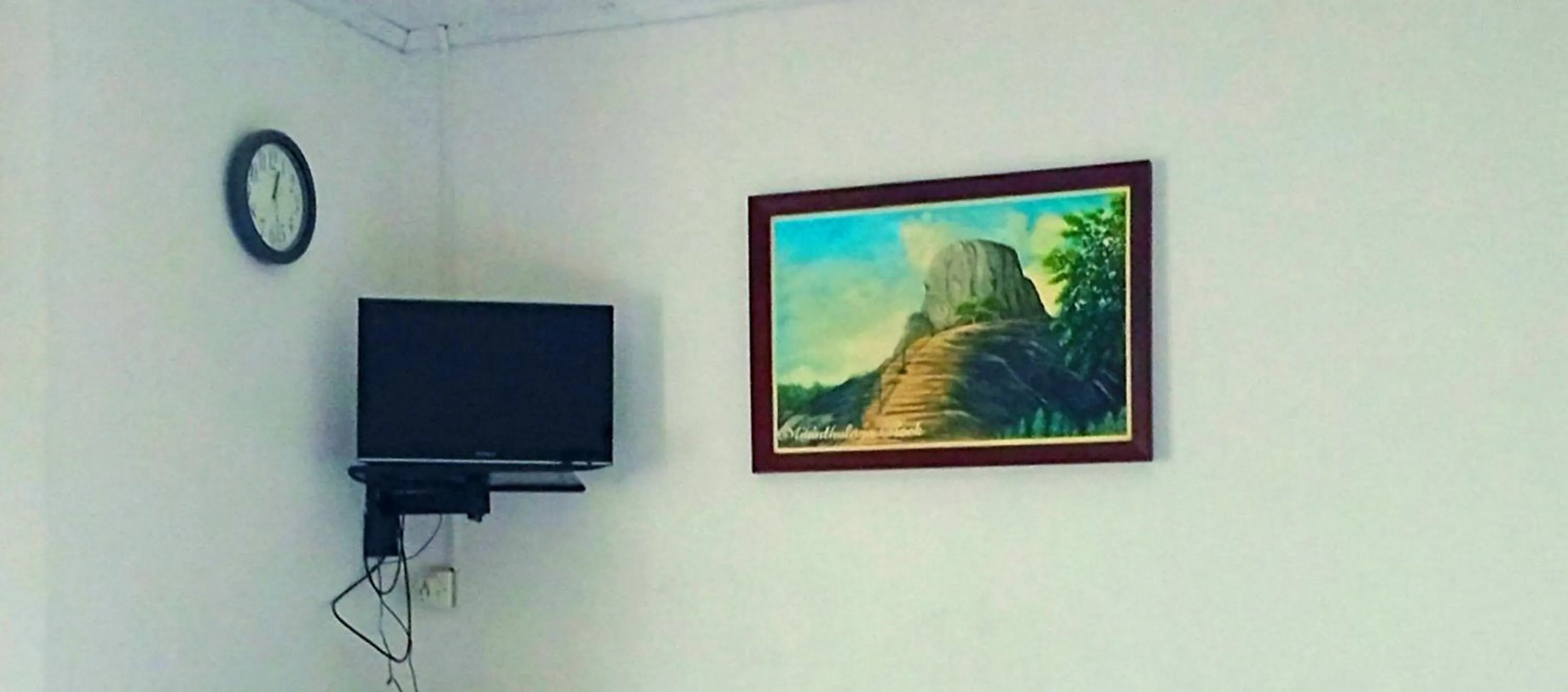 TV and multimedia in The Rock Hotel