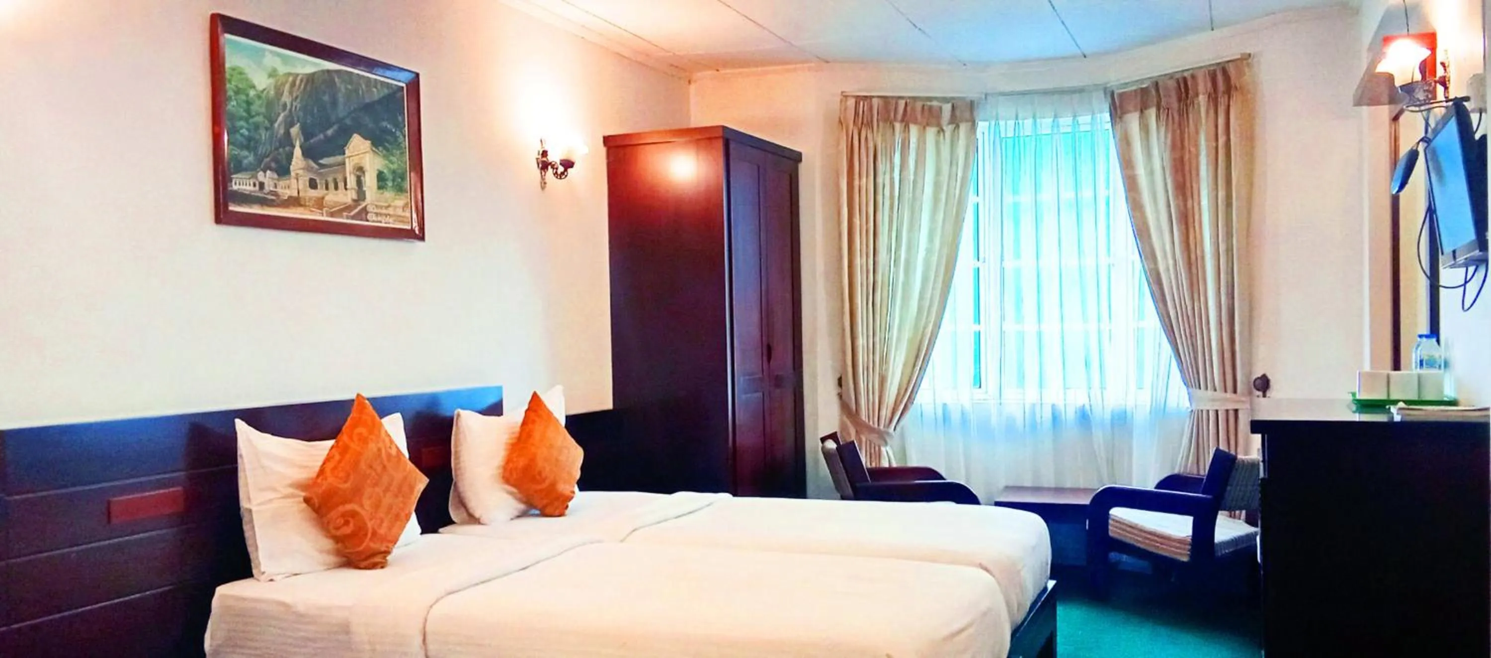 Bed in The Rock Hotel