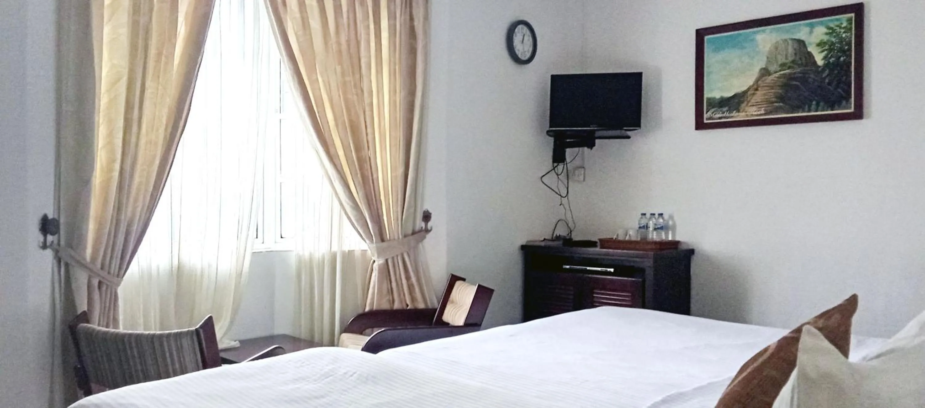 Bed in The Rock Hotel