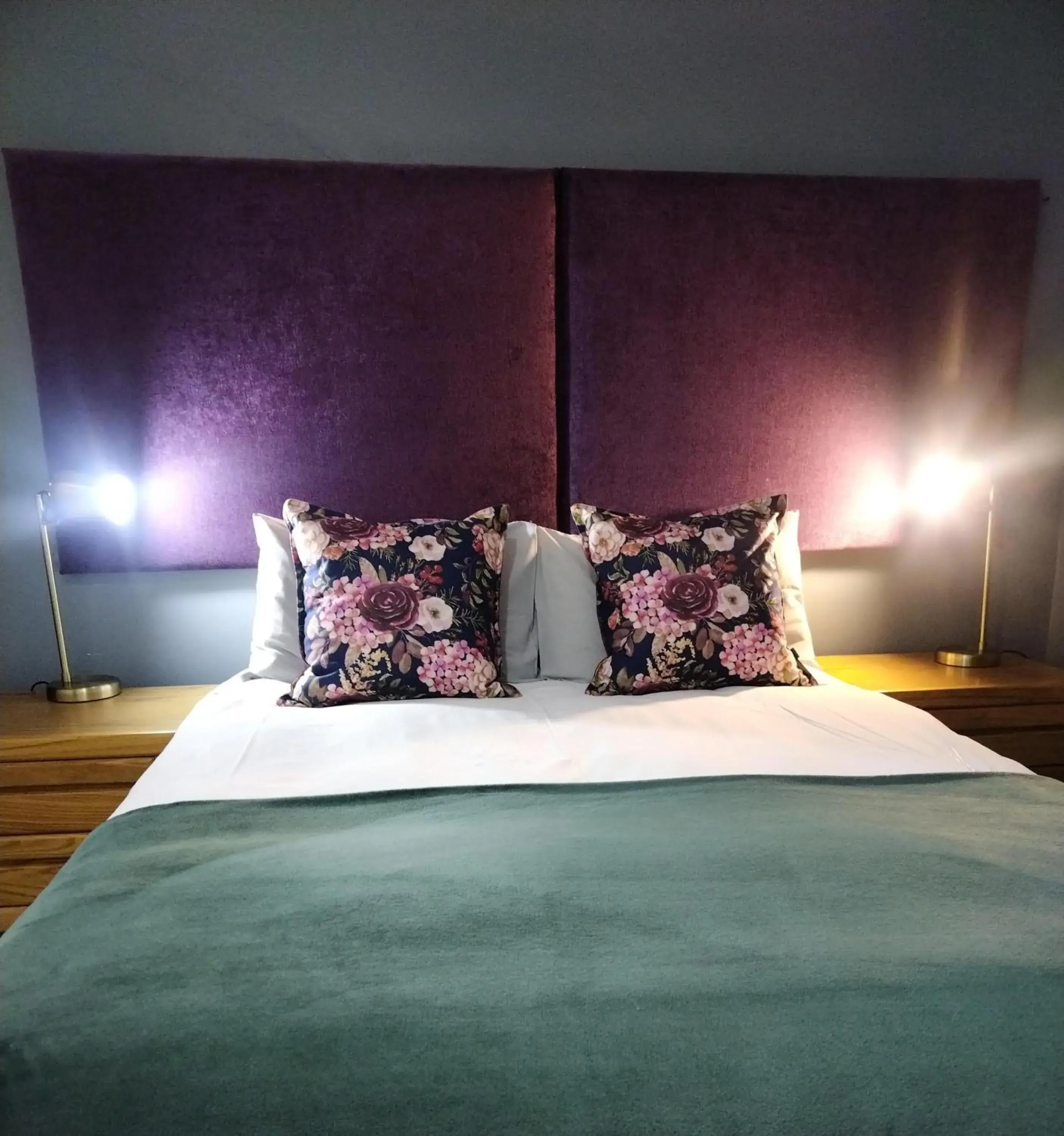 Budget Double Room in Garsfontein Bed and Breakfast Budget Double Room in Garsfontein Bed and Breakfast