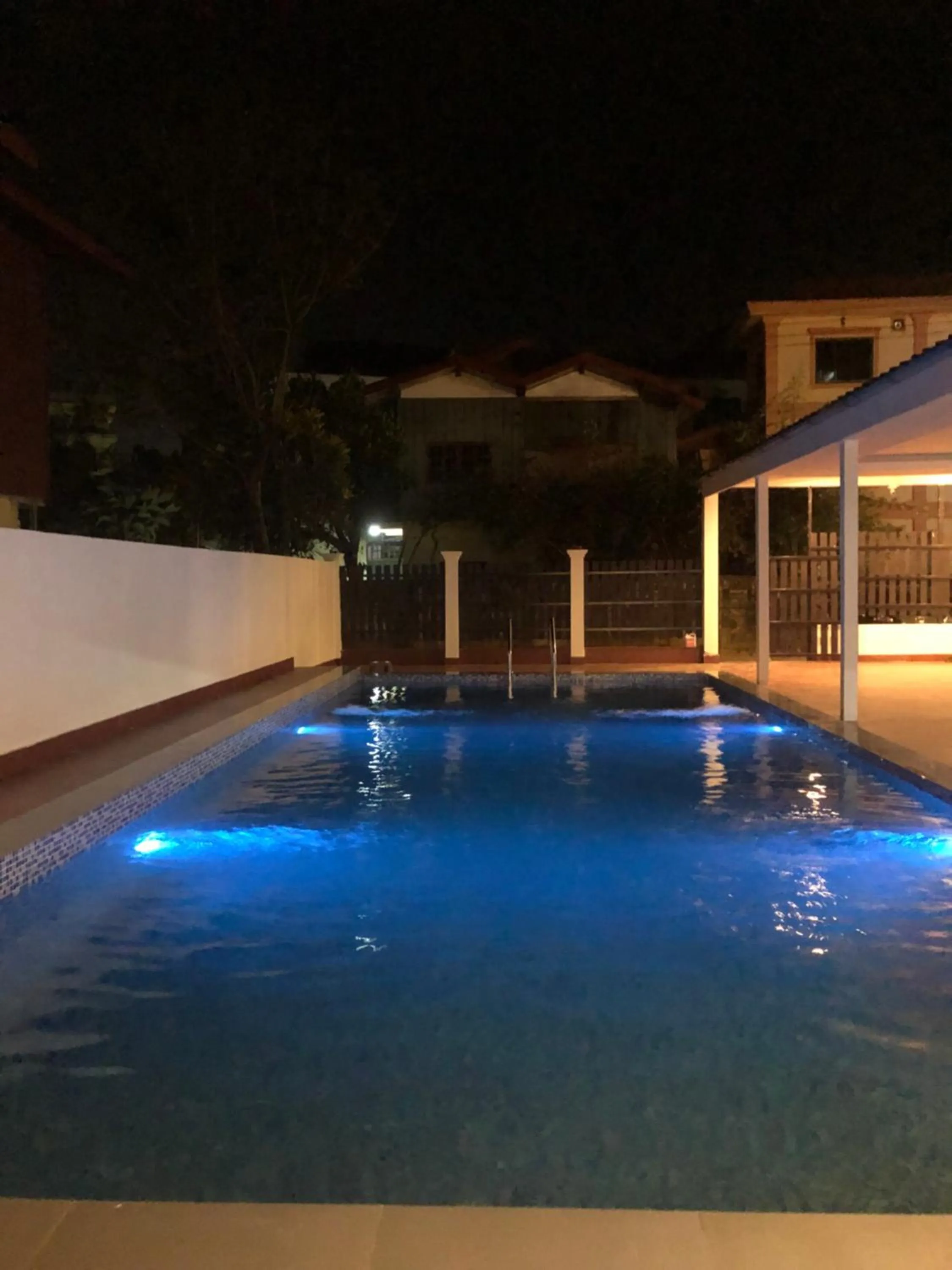 Pool view in Jasmine Vangvieng Hotel