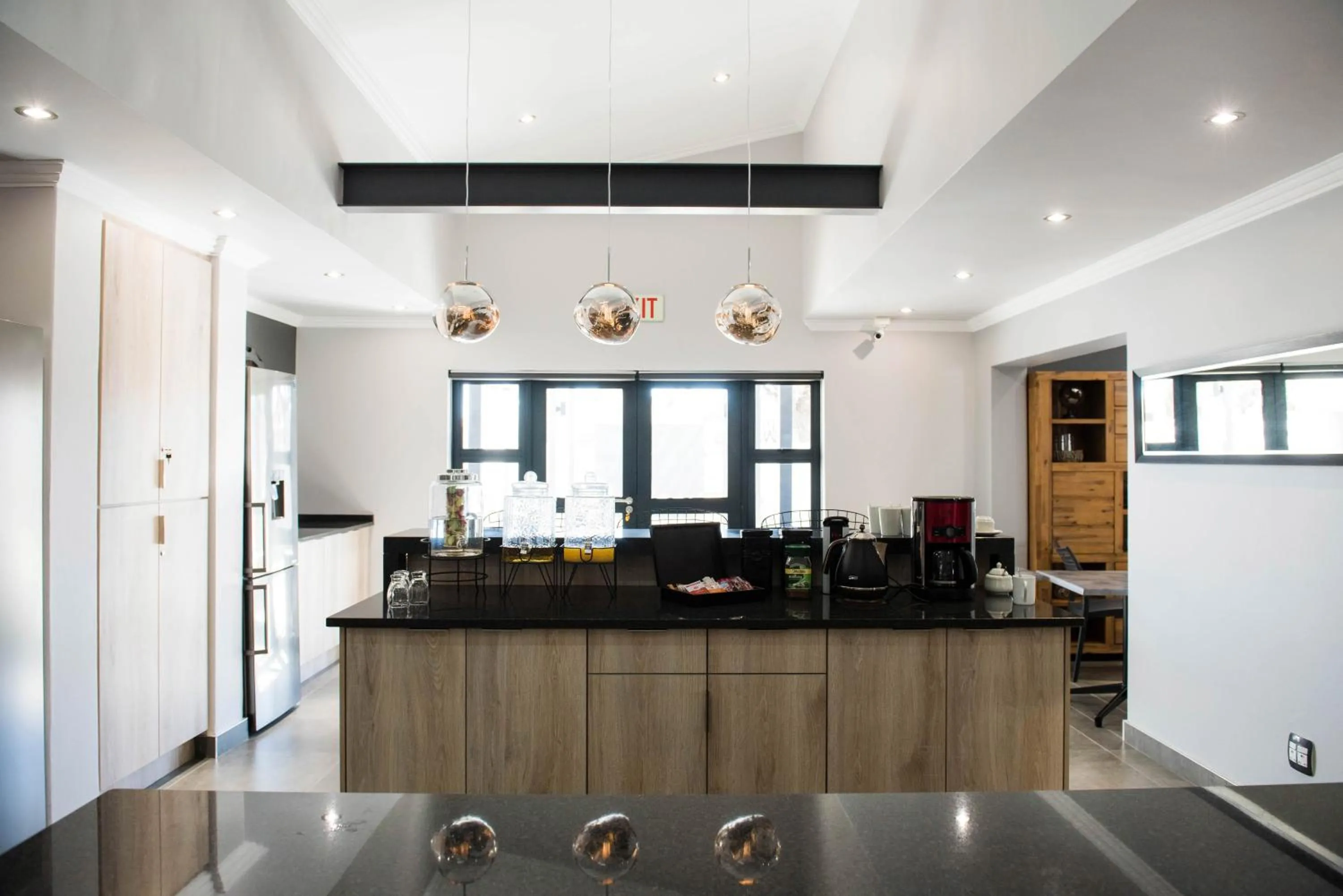 Communal kitchen in @Greys Guesthouse