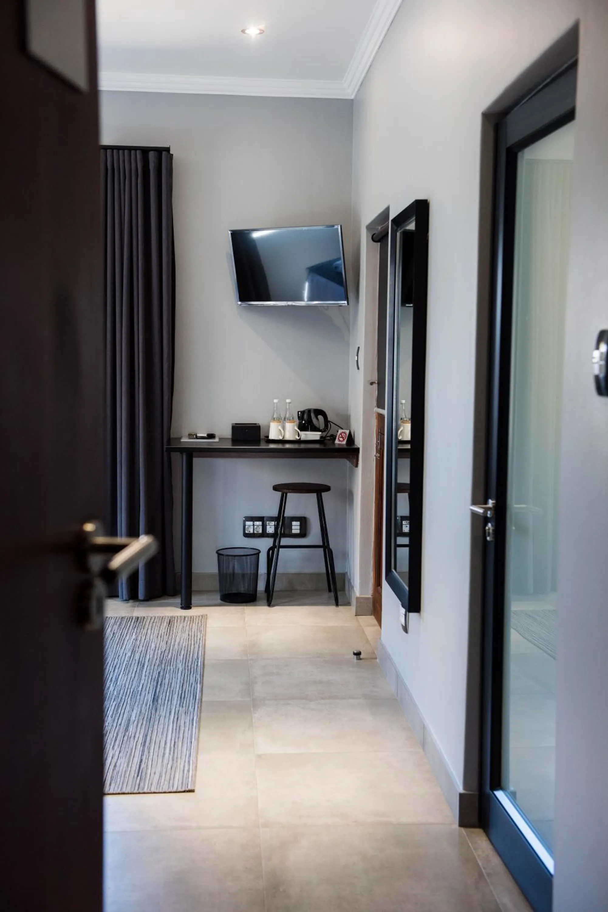 Kitchen or kitchenette in @Greys Guesthouse