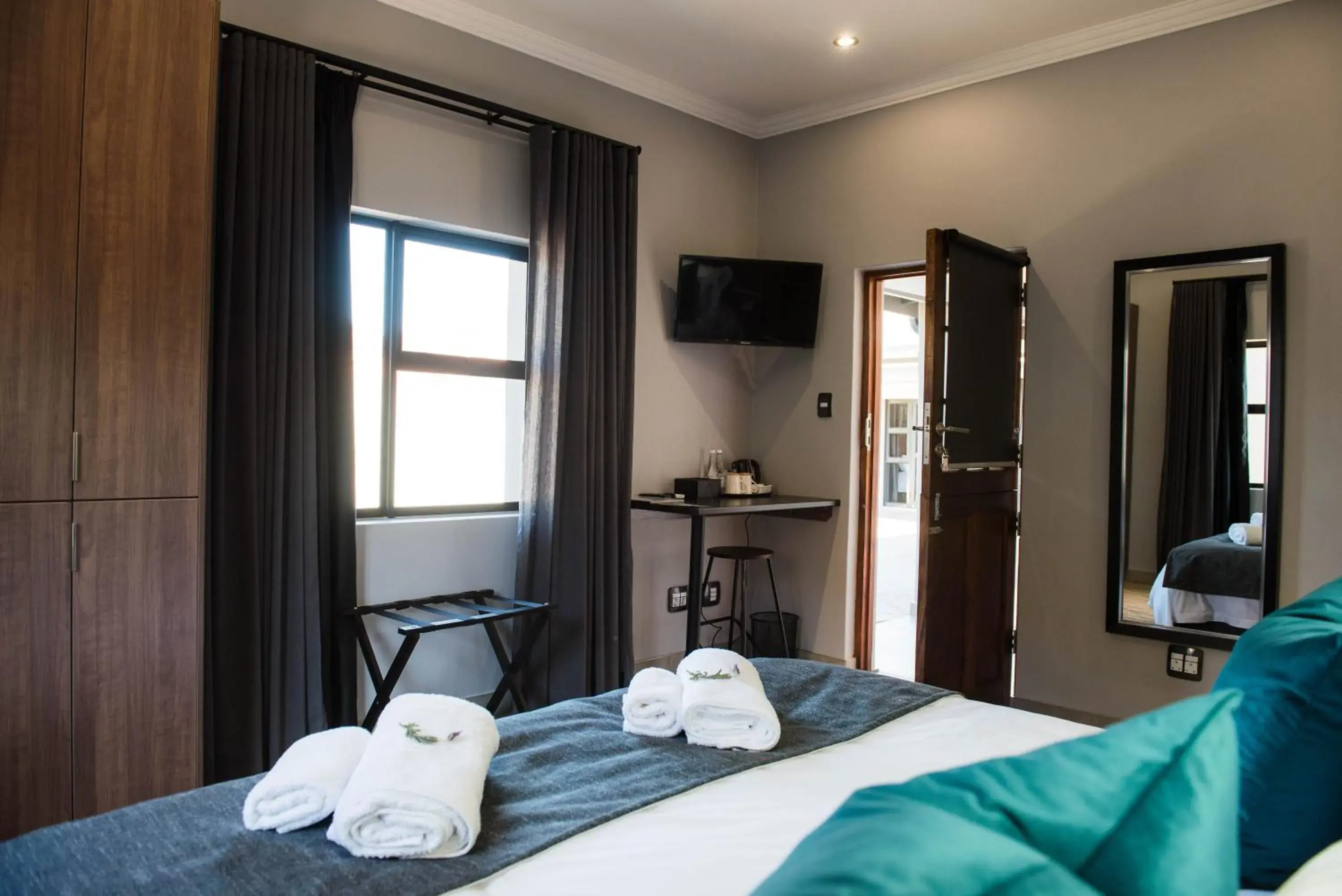 Superior Deluxe Double or Twin Room in @Greys Guesthouse Superior Deluxe Double or Twin Room in @Greys Guesthouse