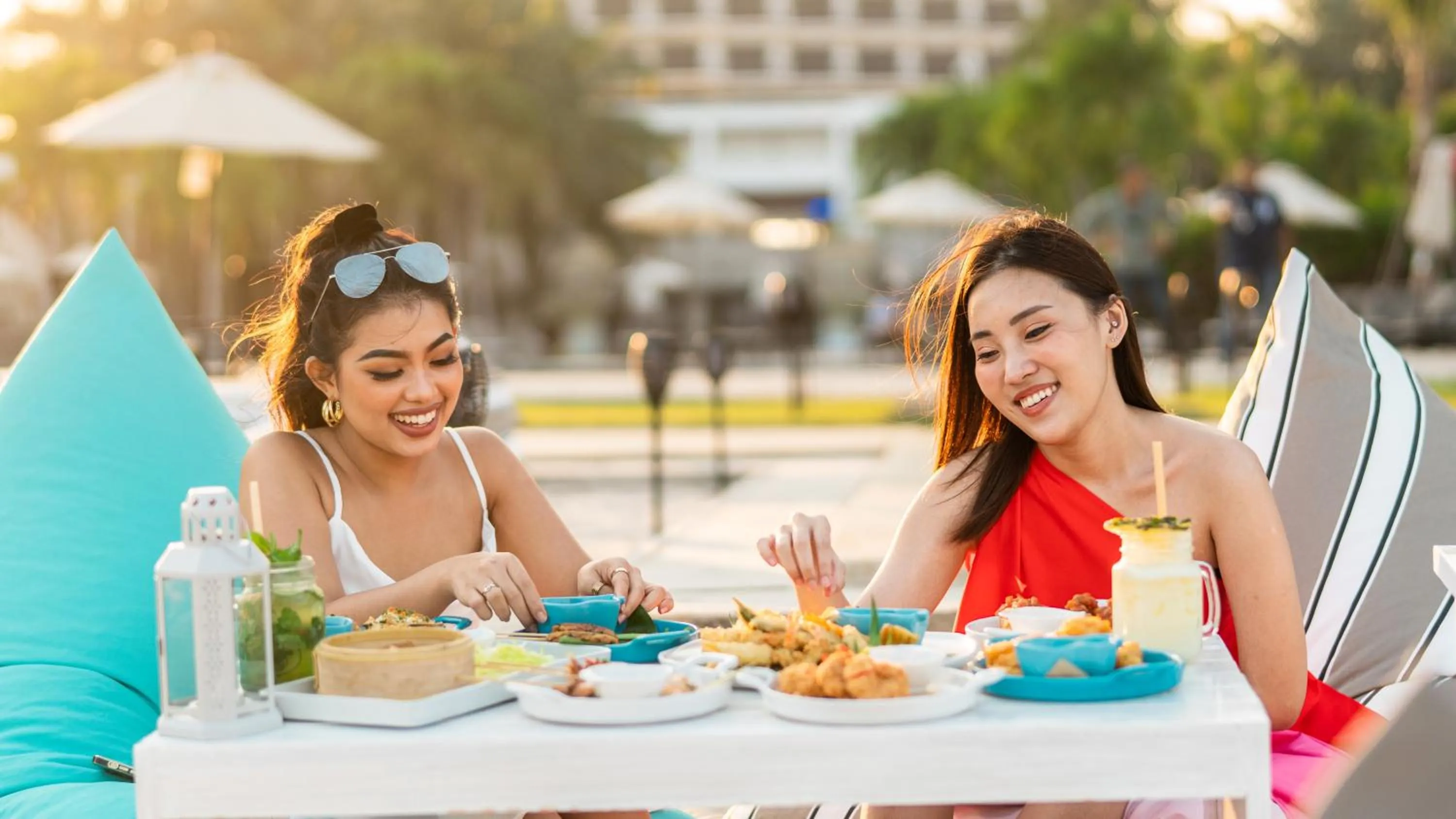 Restaurant/places to eat in Radisson Resort & Spa Hua Hin