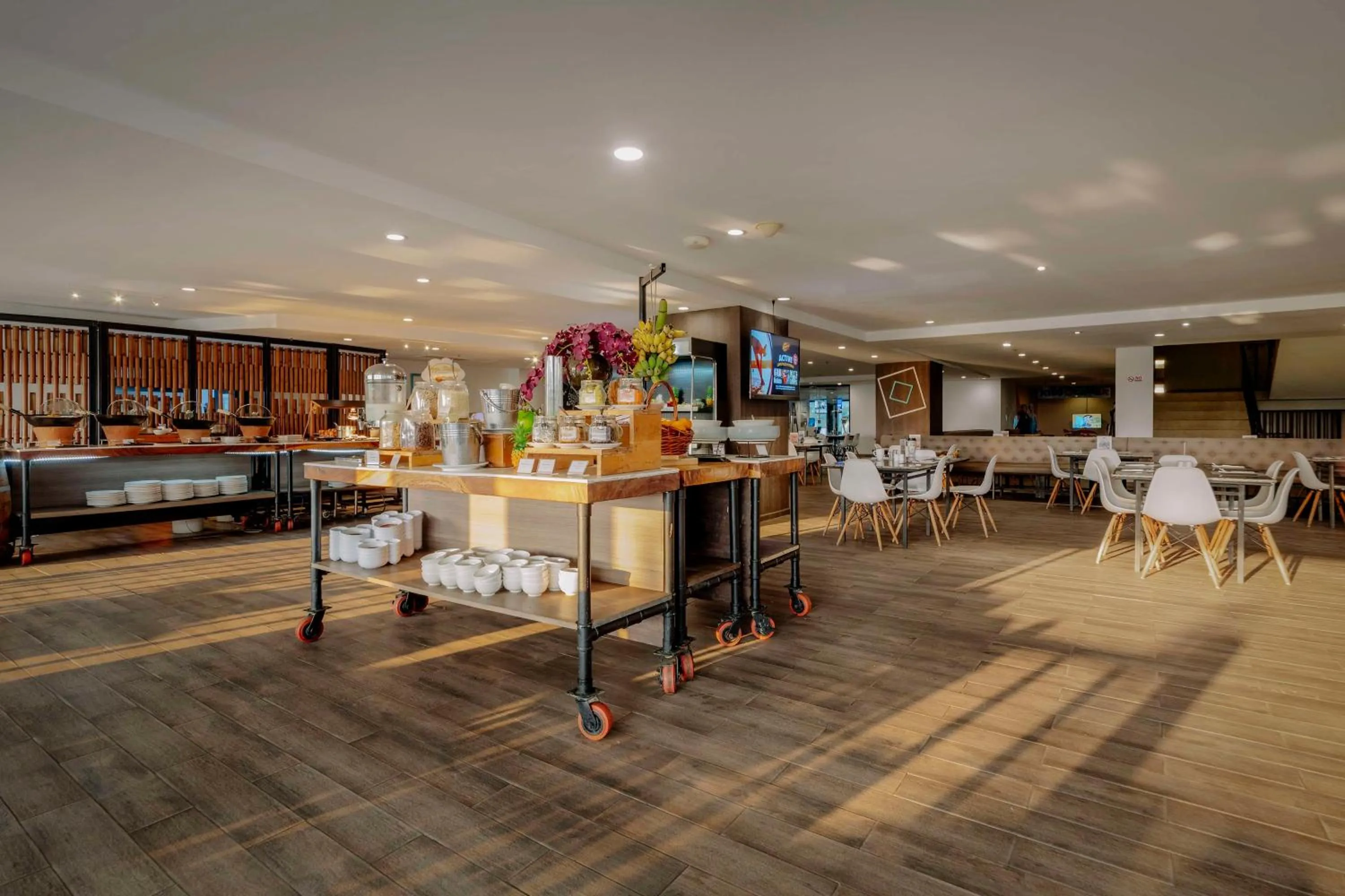 Breakfast in Radisson Resort & Spa Hua Hin