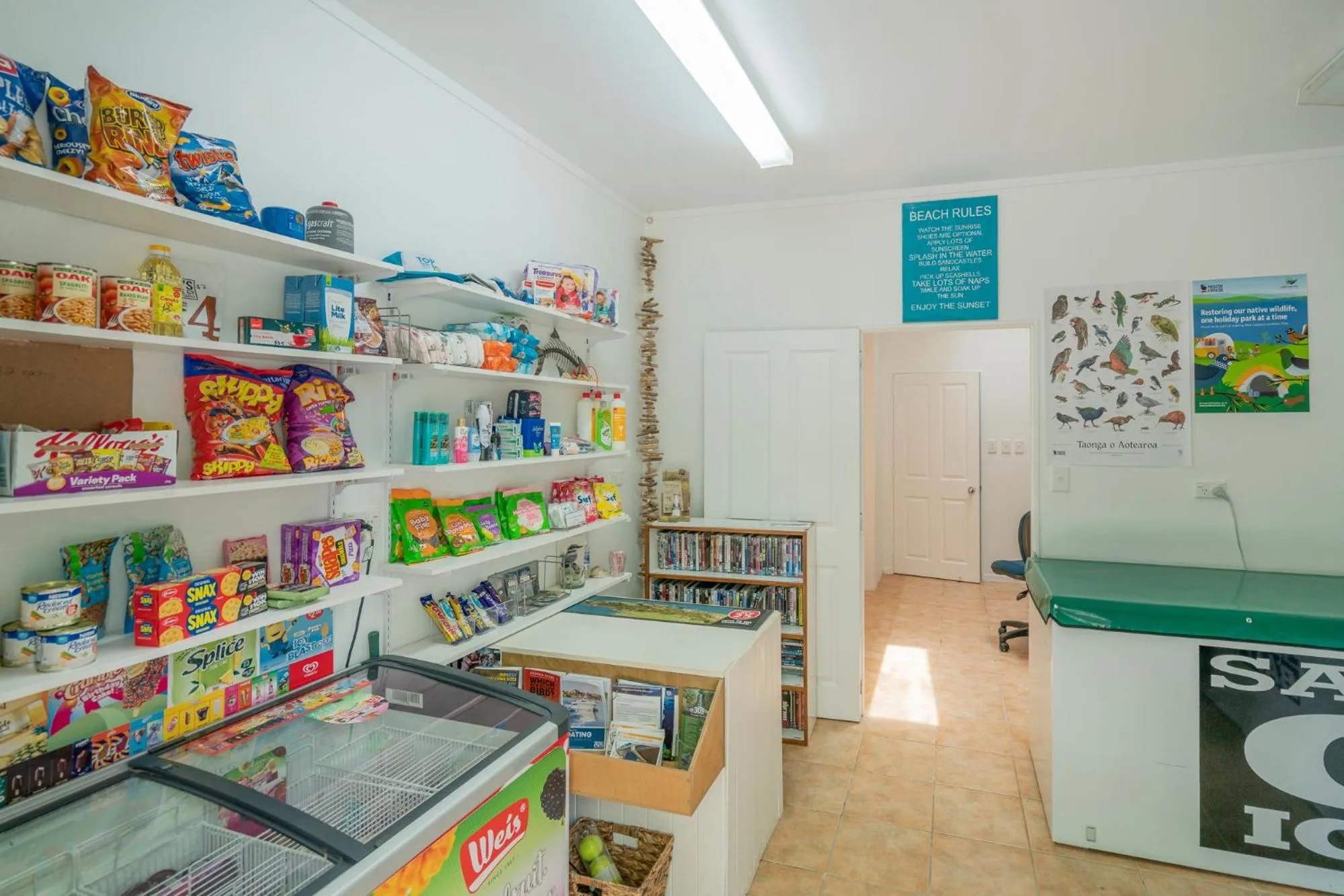 On-site shops in Coromandel Shelly Beach TOP 10 Holiday Park