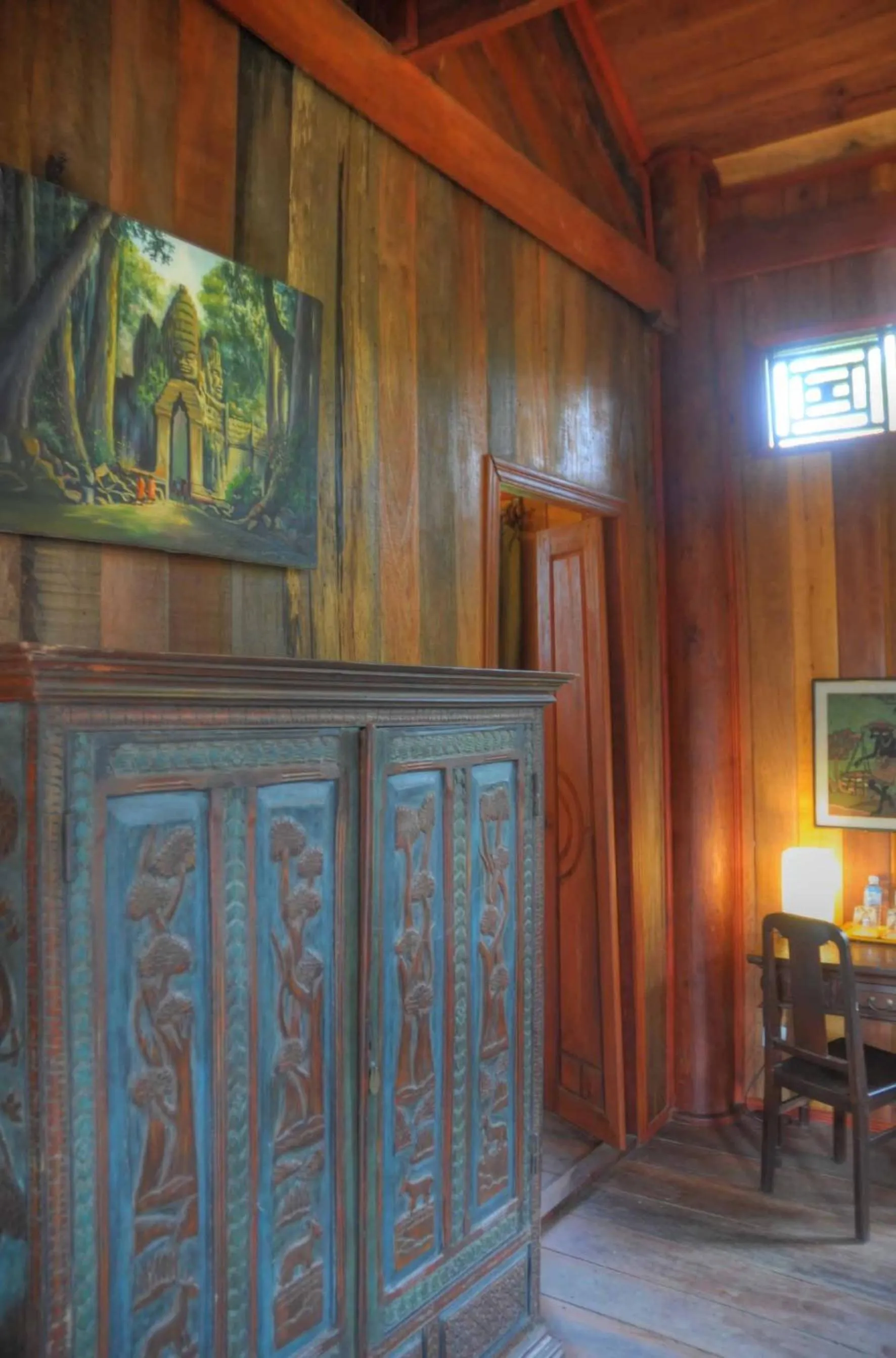 Decorative detail in Soriyabori Resort