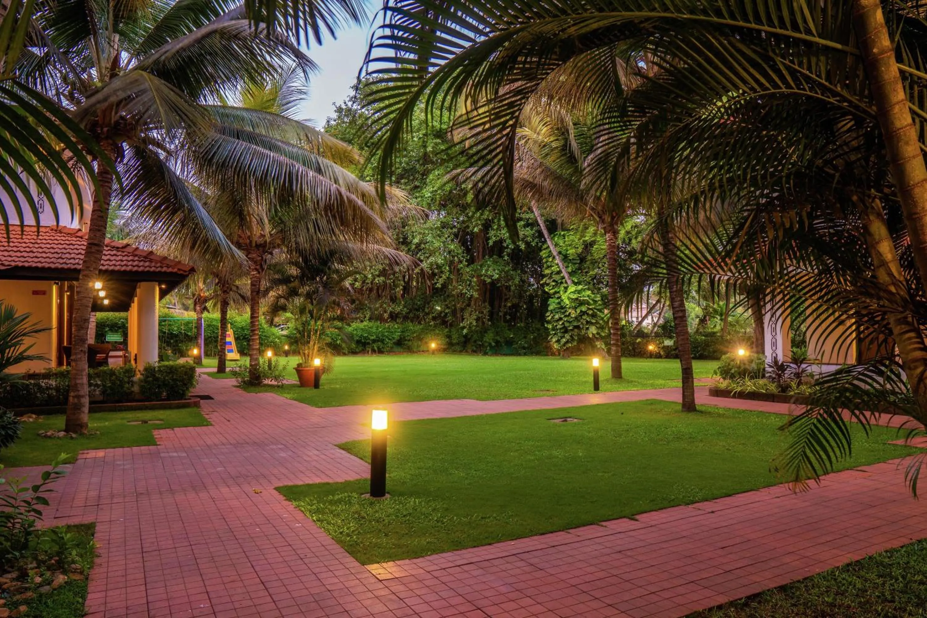 Property building in DoubleTree by Hilton Hotel Goa - Arpora - Baga