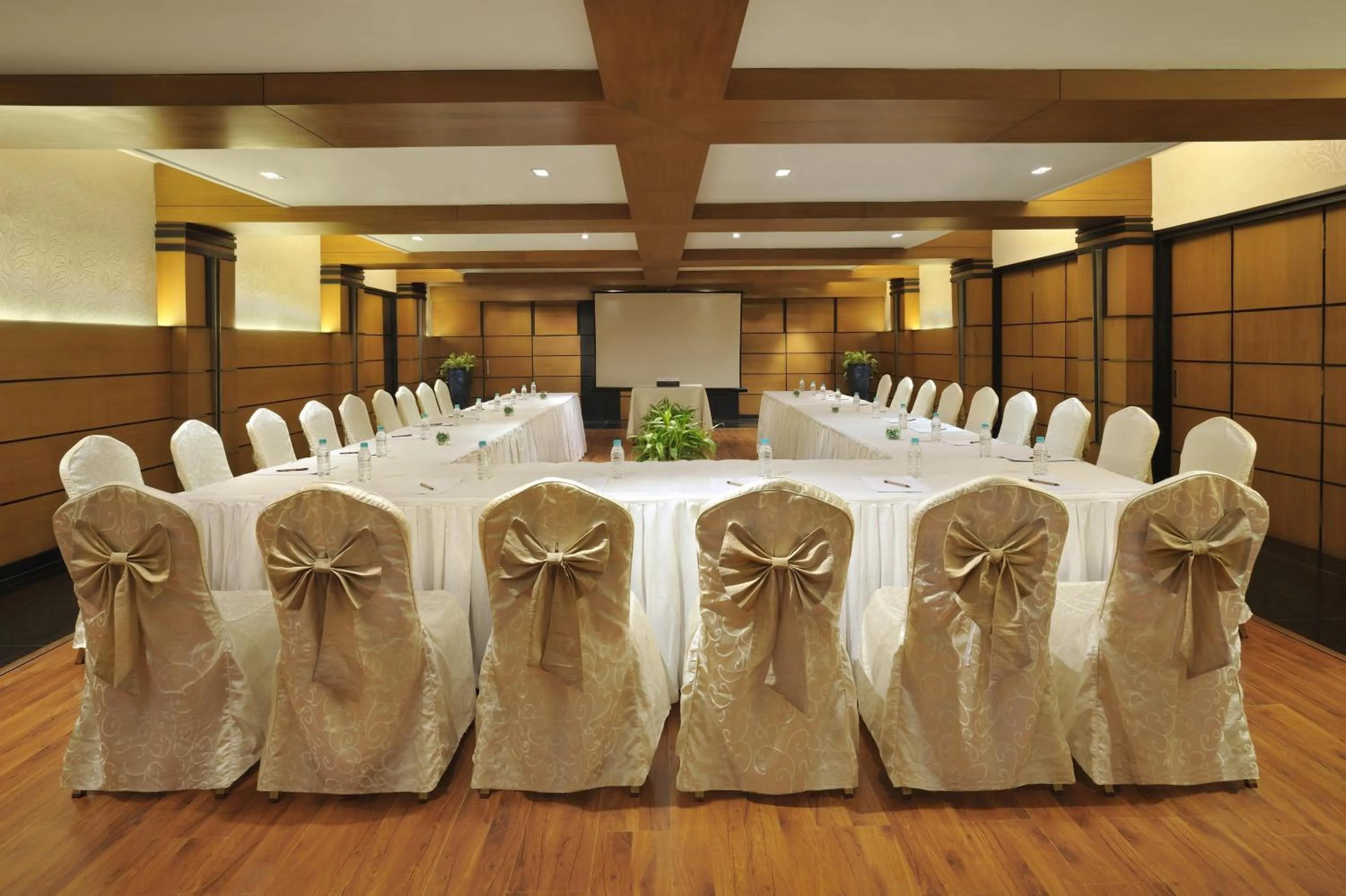 Meeting/conference room in DoubleTree by Hilton Hotel Goa - Arpora - Baga