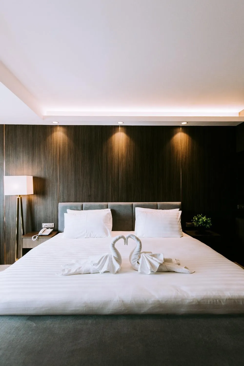 Photo of the whole room, Bed in The Rich Hotel