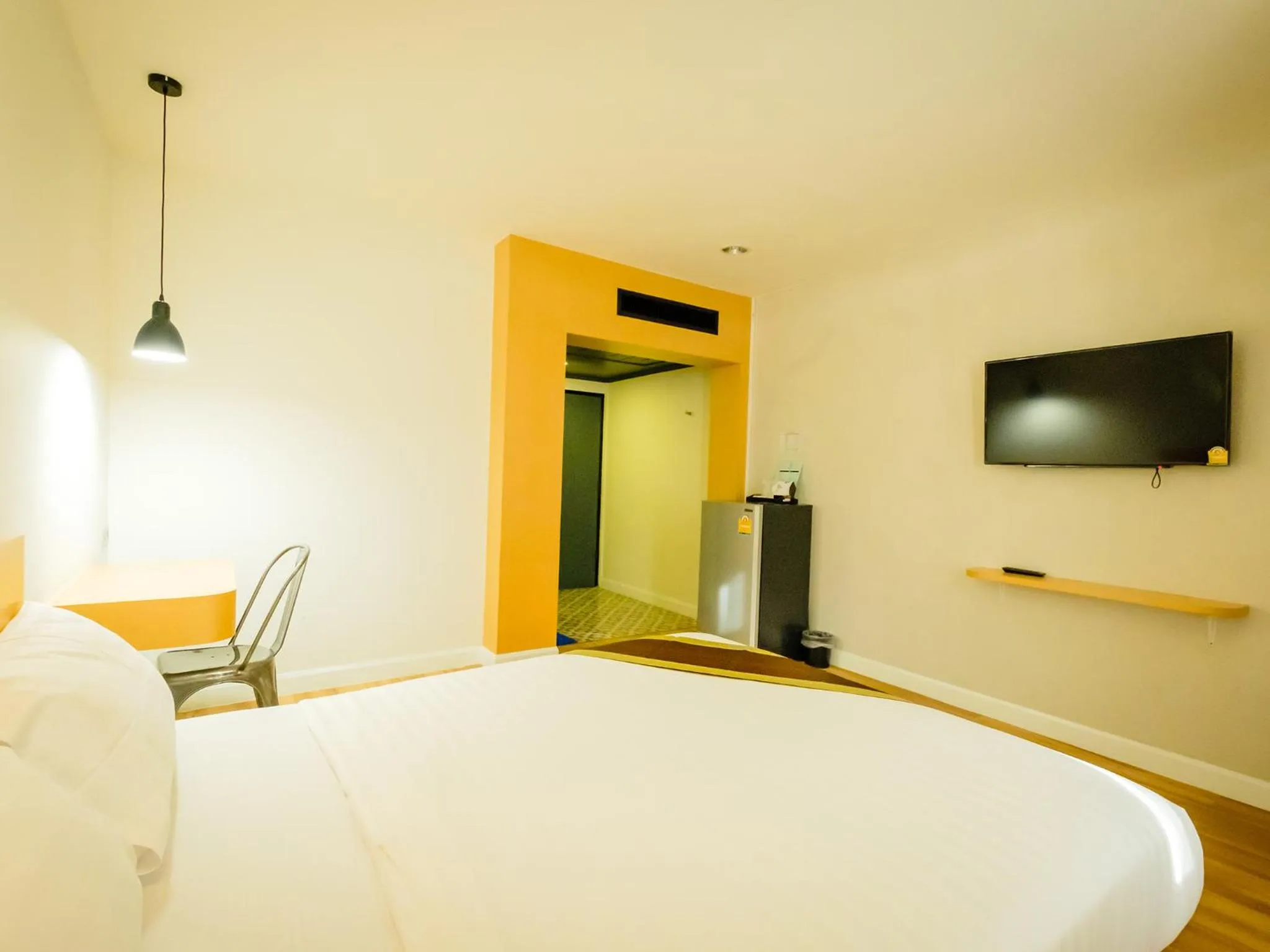 Photo of the whole room, Bed in The Rich Hotel