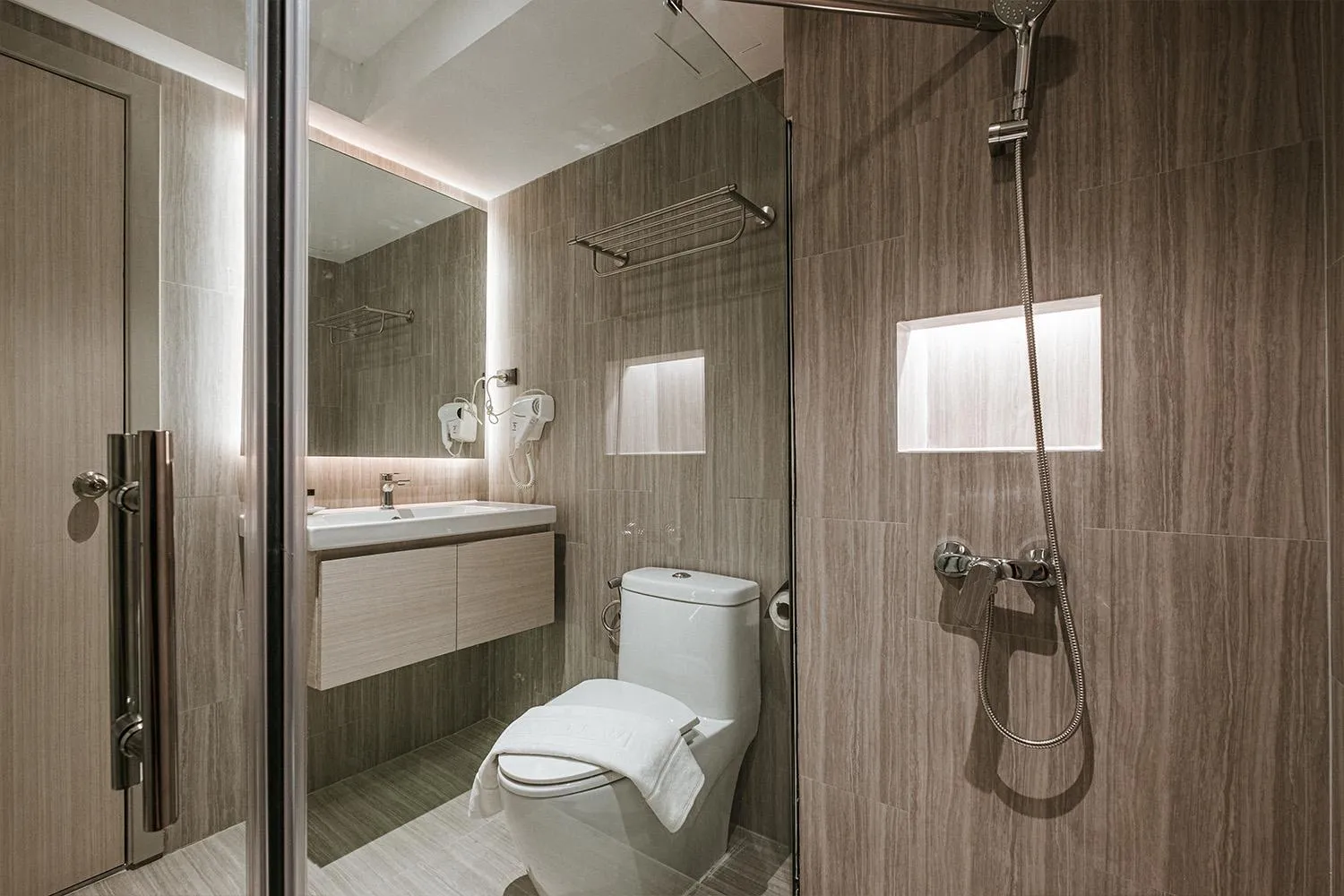 Bathroom in The Rich Hotel