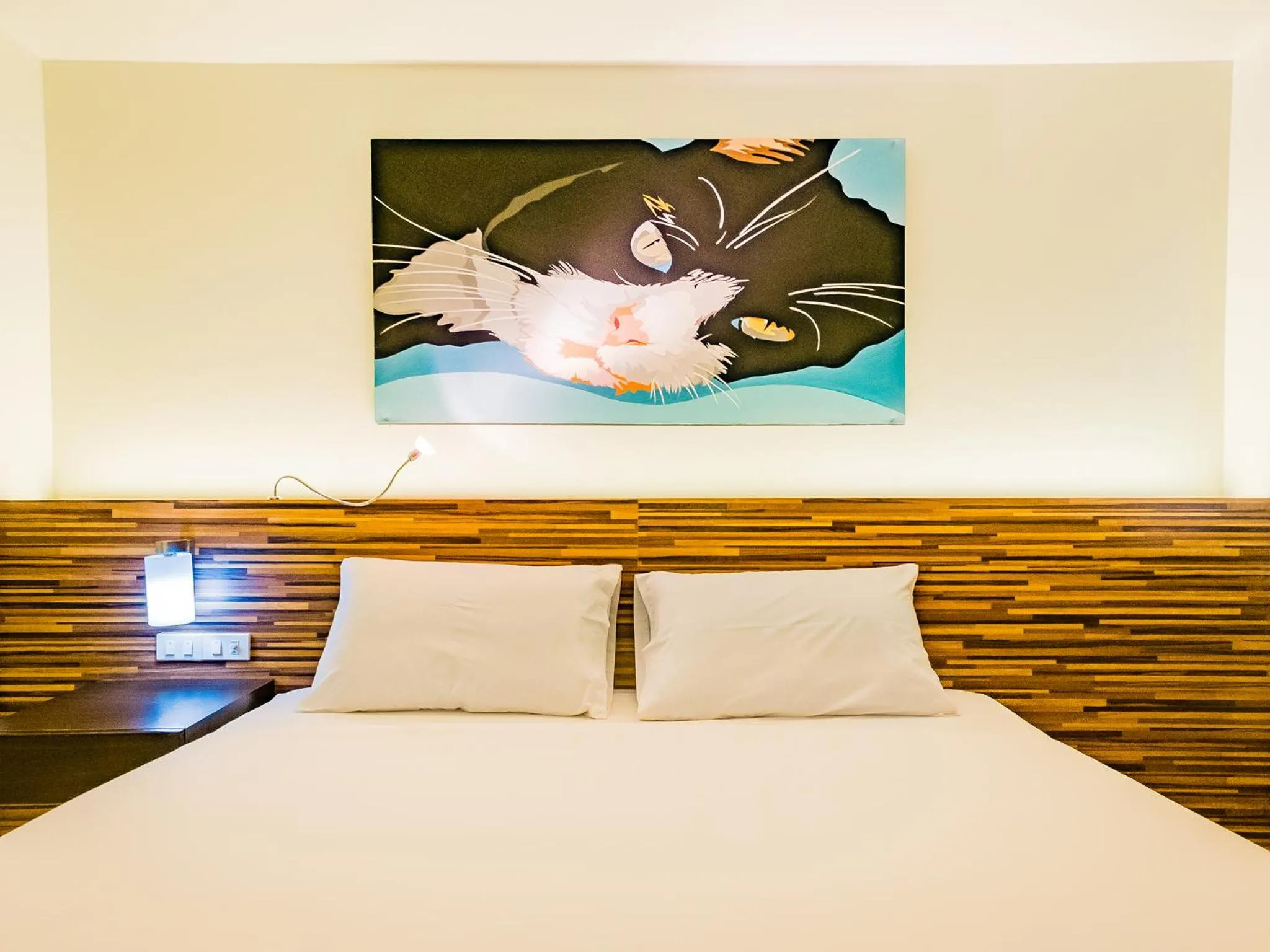 Bedroom, Bed in The Rich Hotel