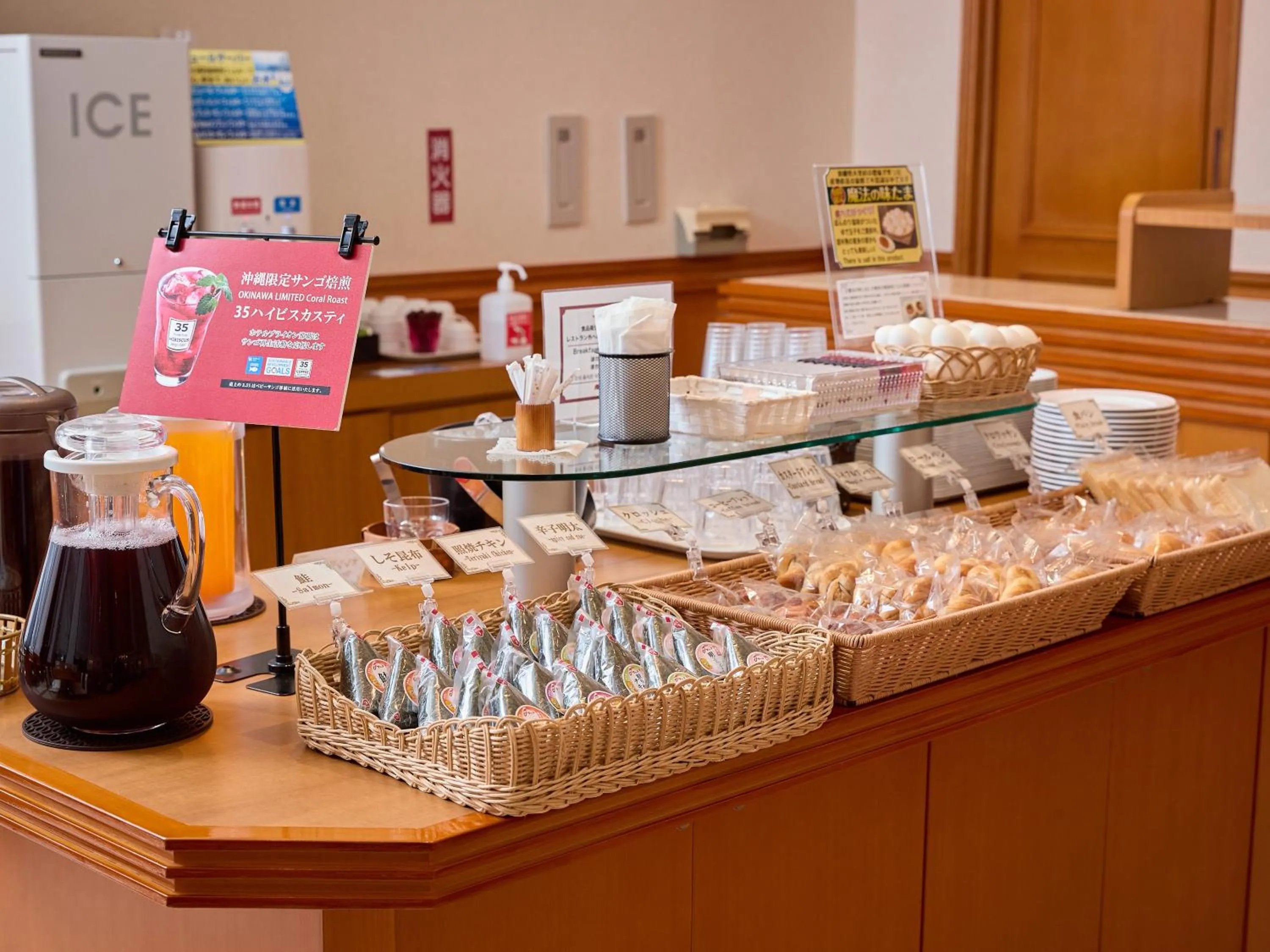 Buffet breakfast in Hotel Blion Naha