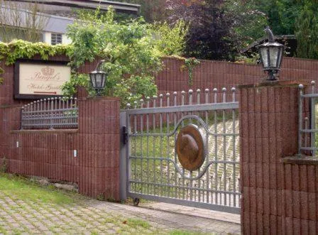 Facade/entrance in Bengel's Hotel zur Krone