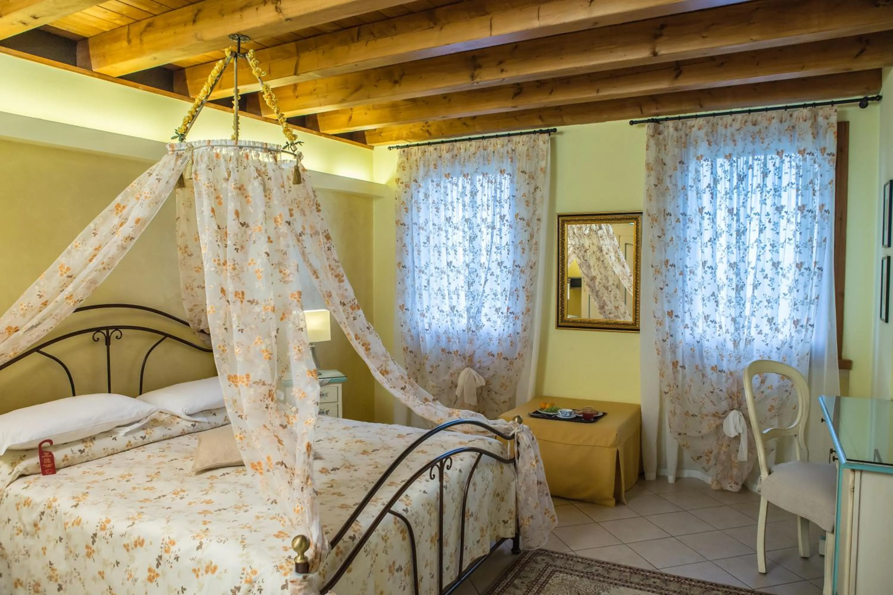 Photo of the whole room, Bed in Agriturismo dei Grippi