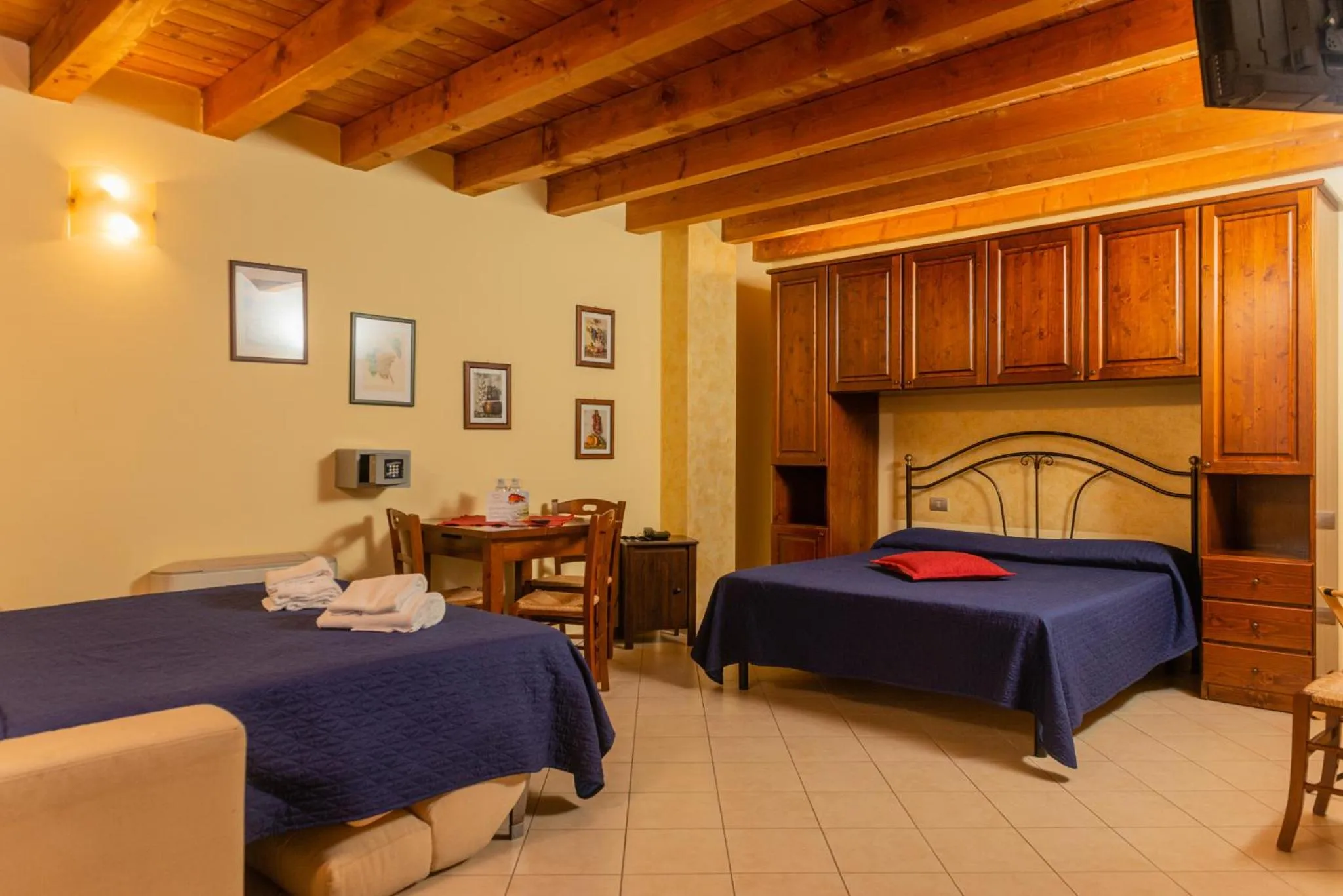 Photo of the whole room, Bed in Agriturismo dei Grippi