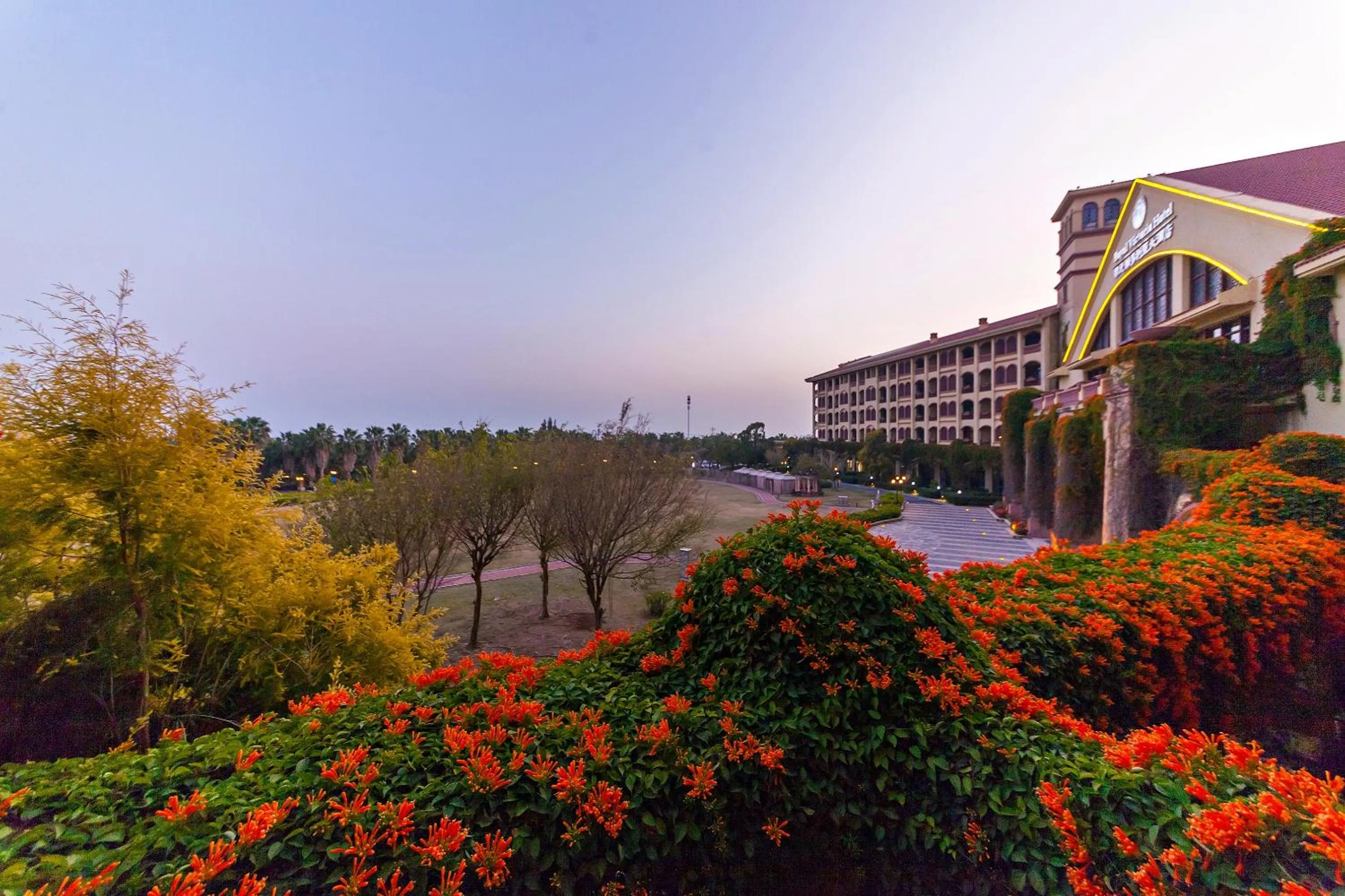 Garden in Xiamen Royal Victoria Hotel
