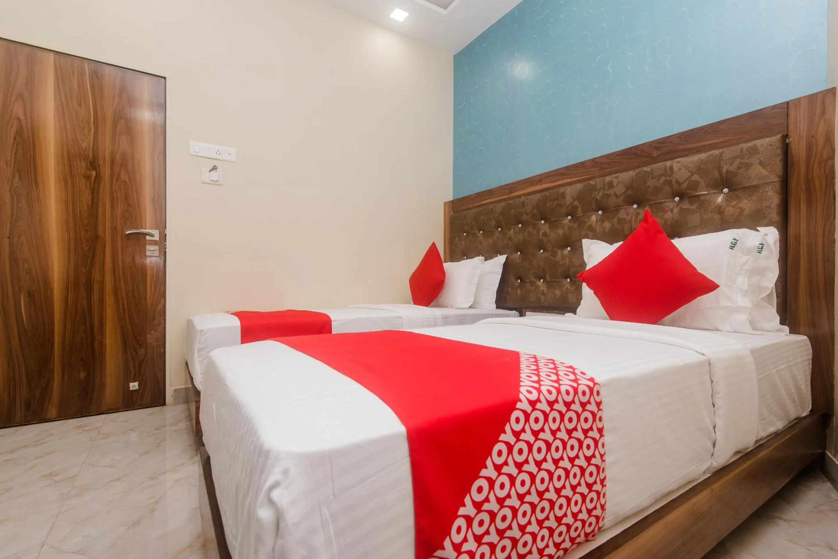 Bedroom, Bed in Hotel O Greenforest Near Airport Road Metro Station