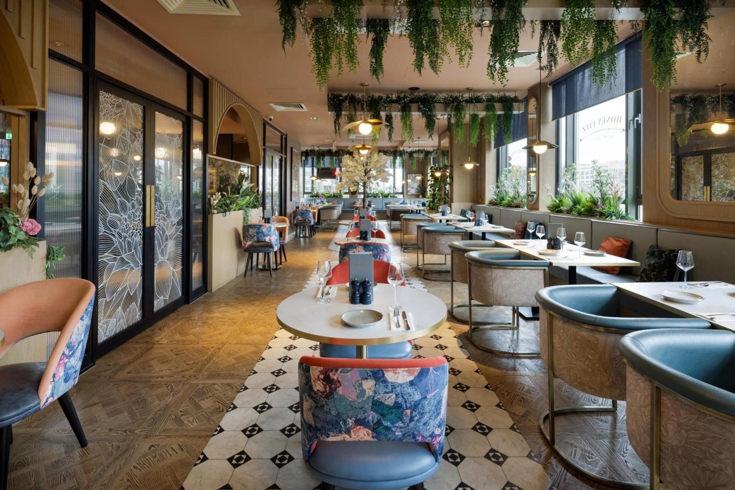 Restaurant/places to eat in Hilton Garden Inn Dublin City Centre